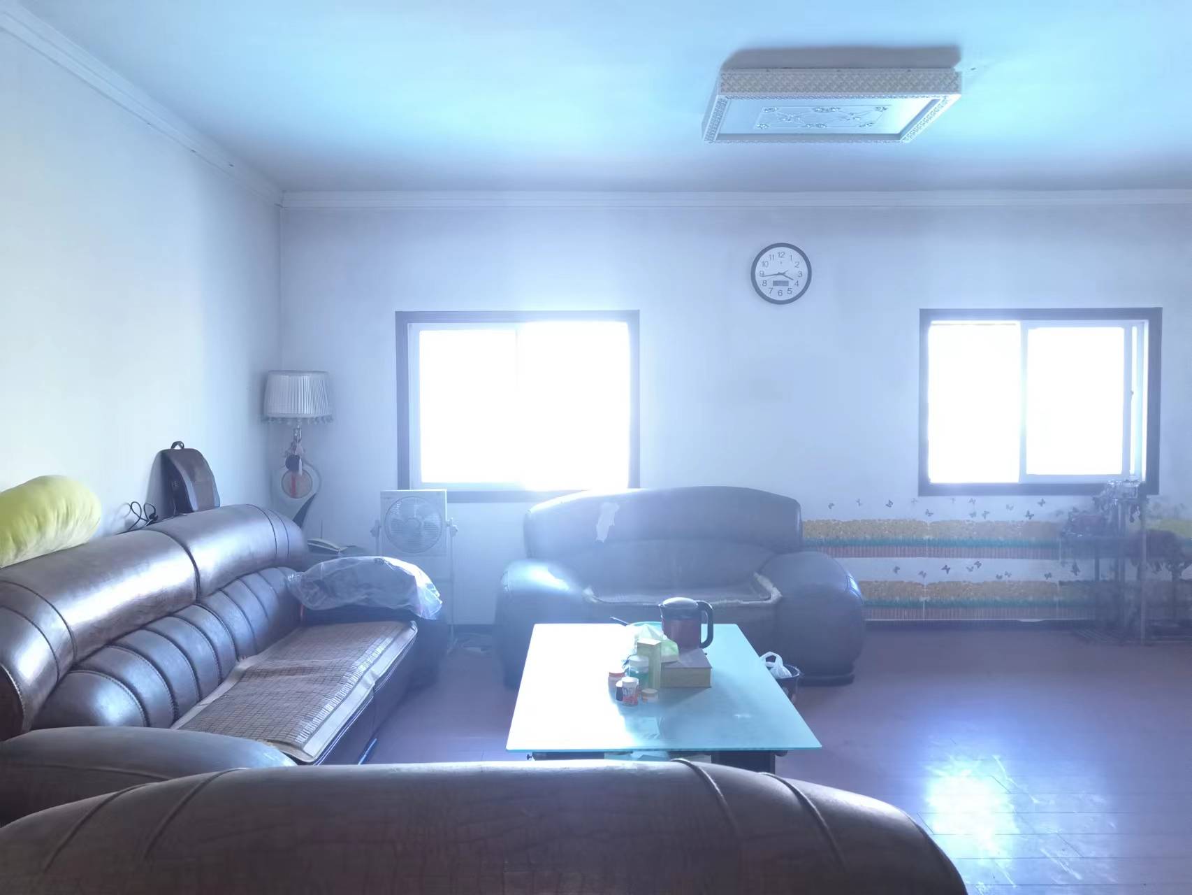 老地税局单位房 4室0厅0卫 65.0万 老地税局单位房 4室0厅0卫 65.0万室内图