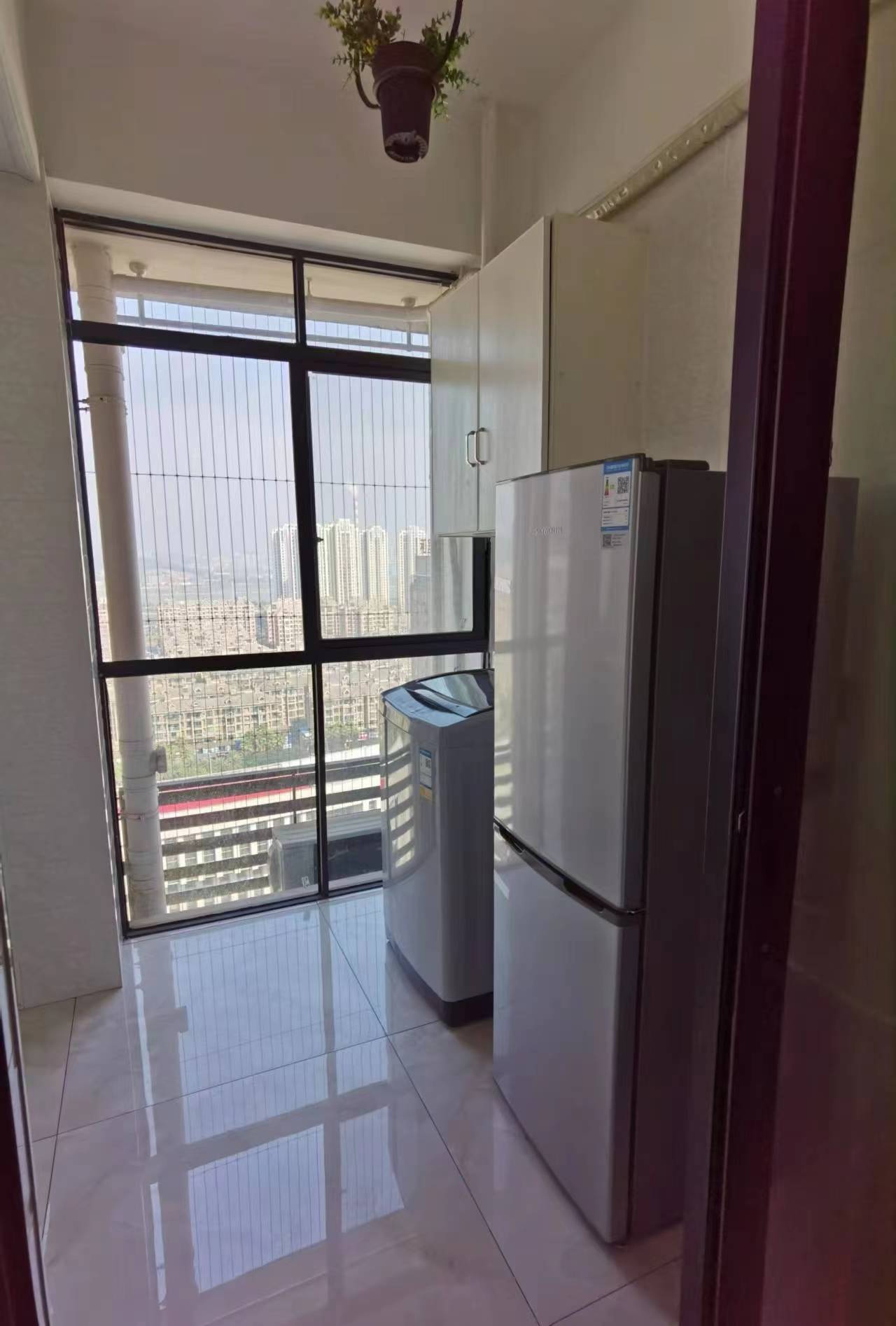 中建御山和苑 1室1厅1卫 30.0万 中建御山和苑 1室1厅1卫 30.0万室内图