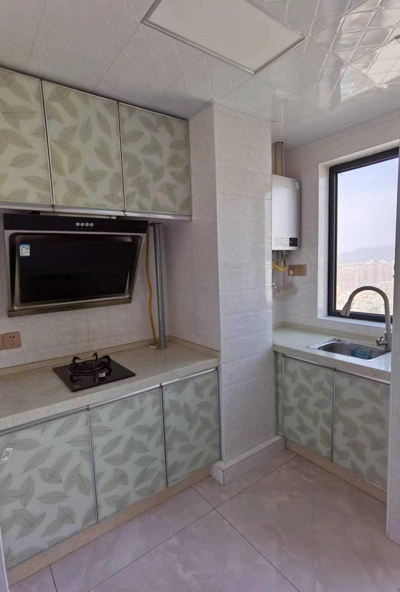 中建御山和苑 1室1厅1卫 30.0万 中建御山和苑 1室1厅1卫 30.0万室内图