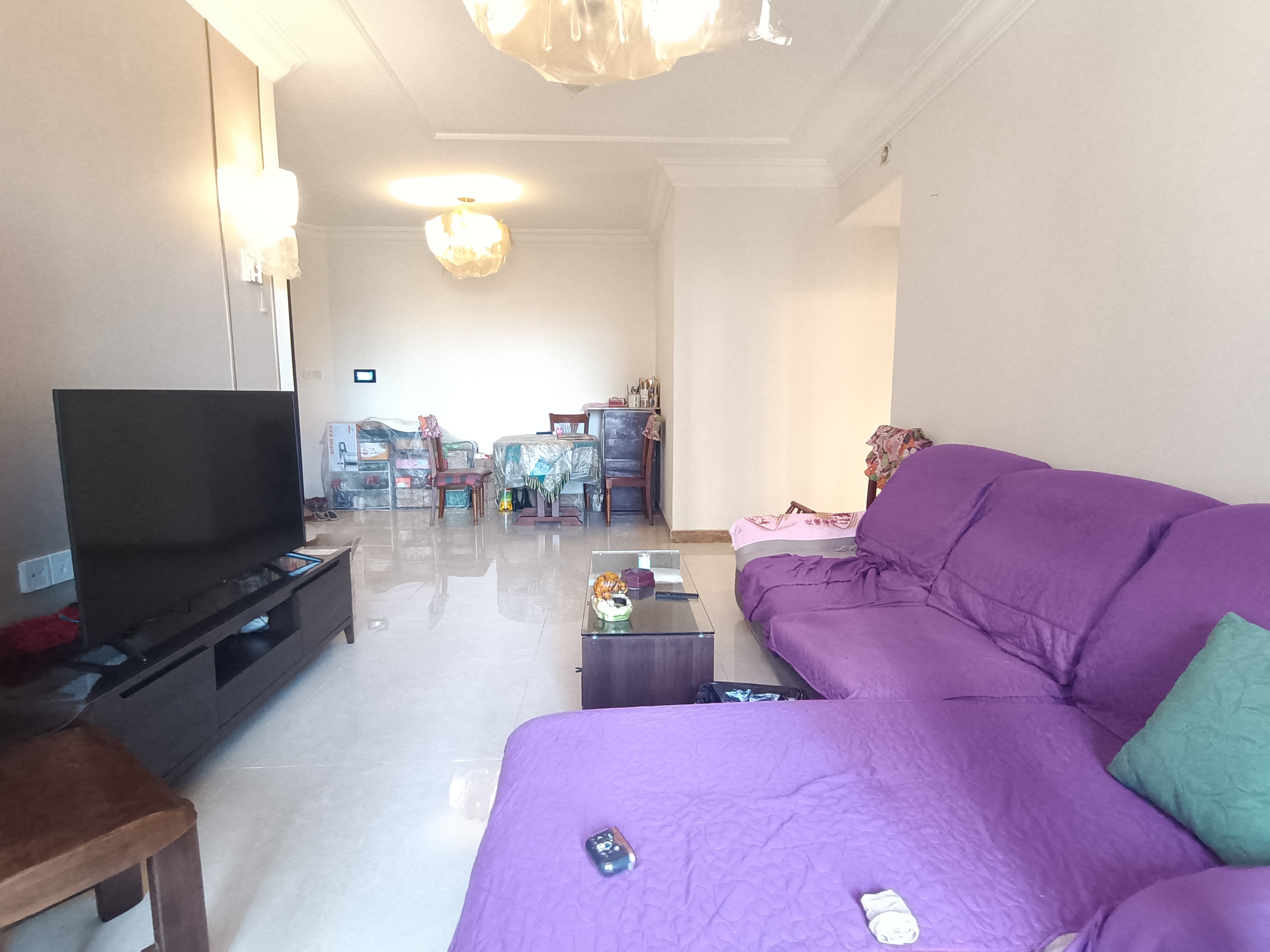 恒大华府 2室2厅1卫 65.0万 恒大华府 2室2厅1卫 65.0万室内图