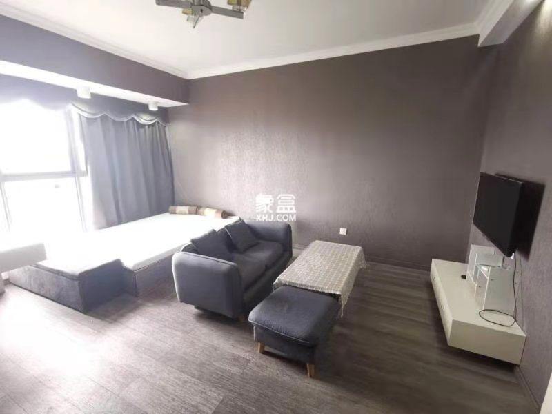 明兴翰苑一期  1室1厅1卫   1400.00元/月室内图