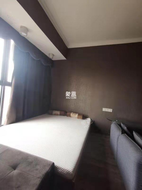 明兴翰苑一期  1室1厅1卫   1400.00元/月室内图