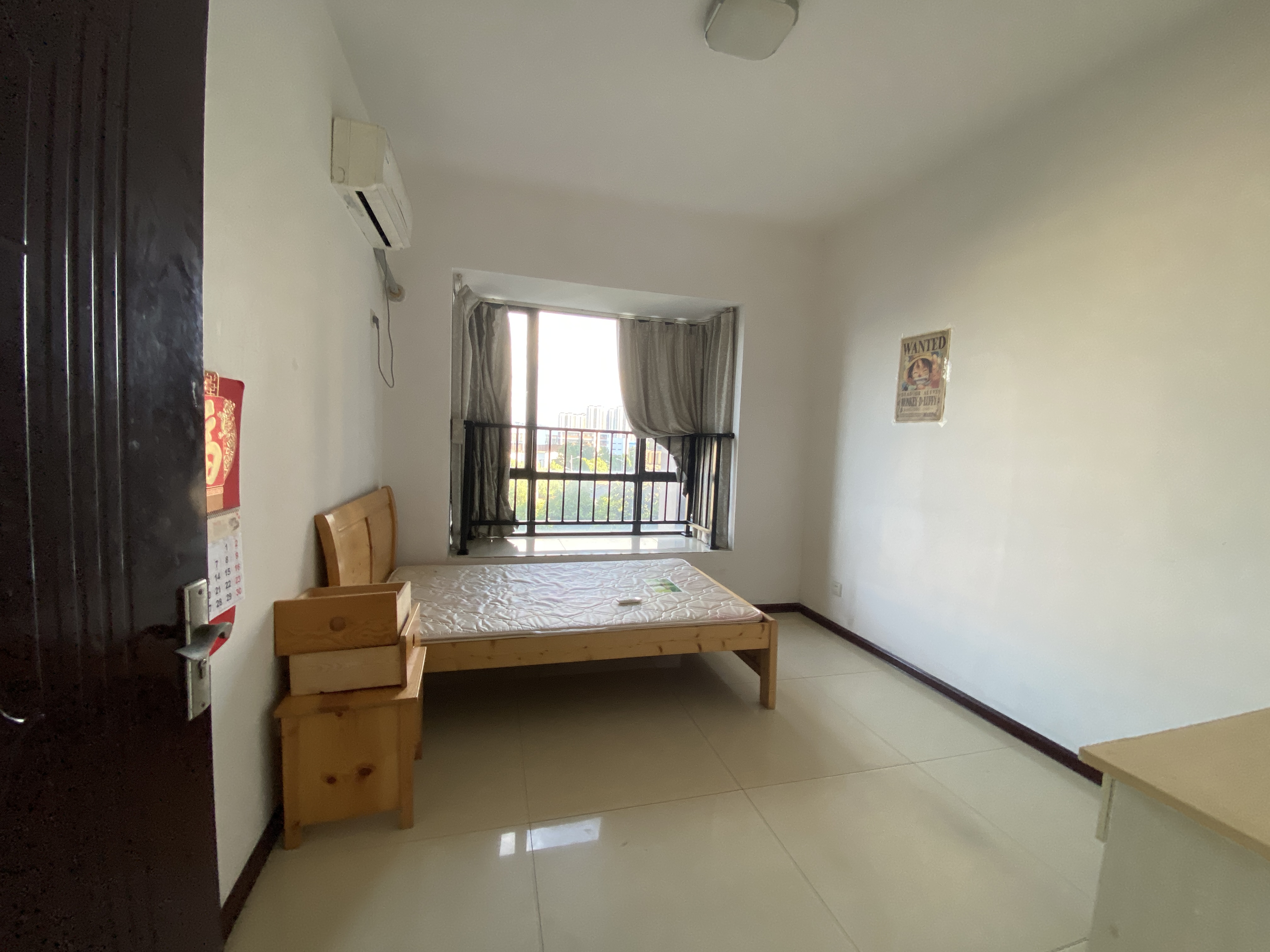 经世龙城  4室2厅2卫    88.0万 经世龙城  4室2厅2卫    88.0万室内图