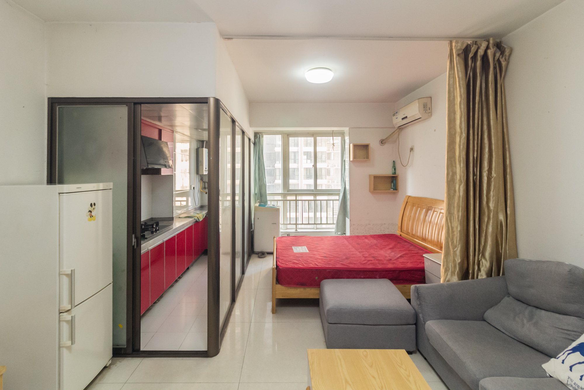 时代星城  1室1厅1卫    19.6万客厅