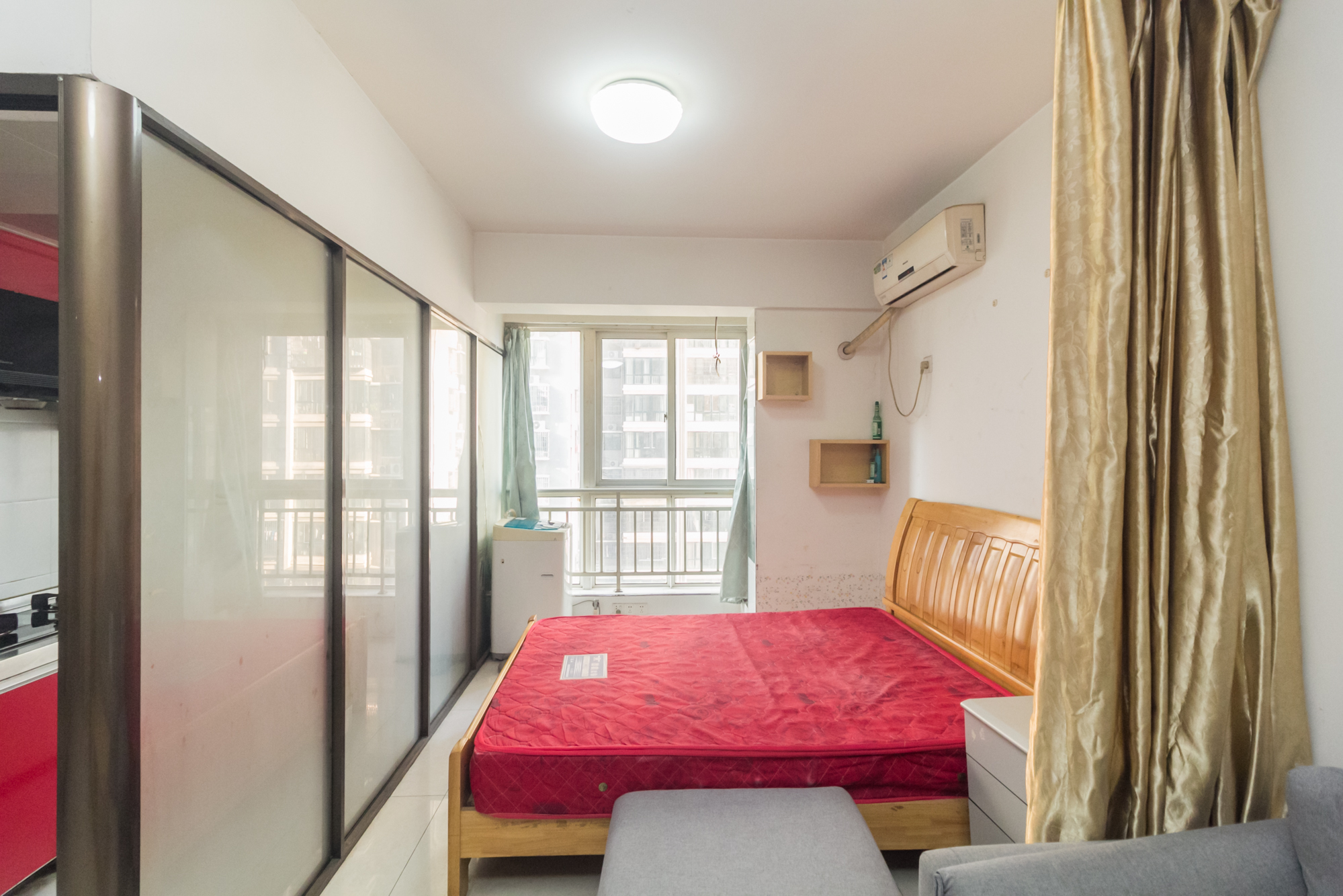 时代星城  1室1厅1卫    19.6万卧室