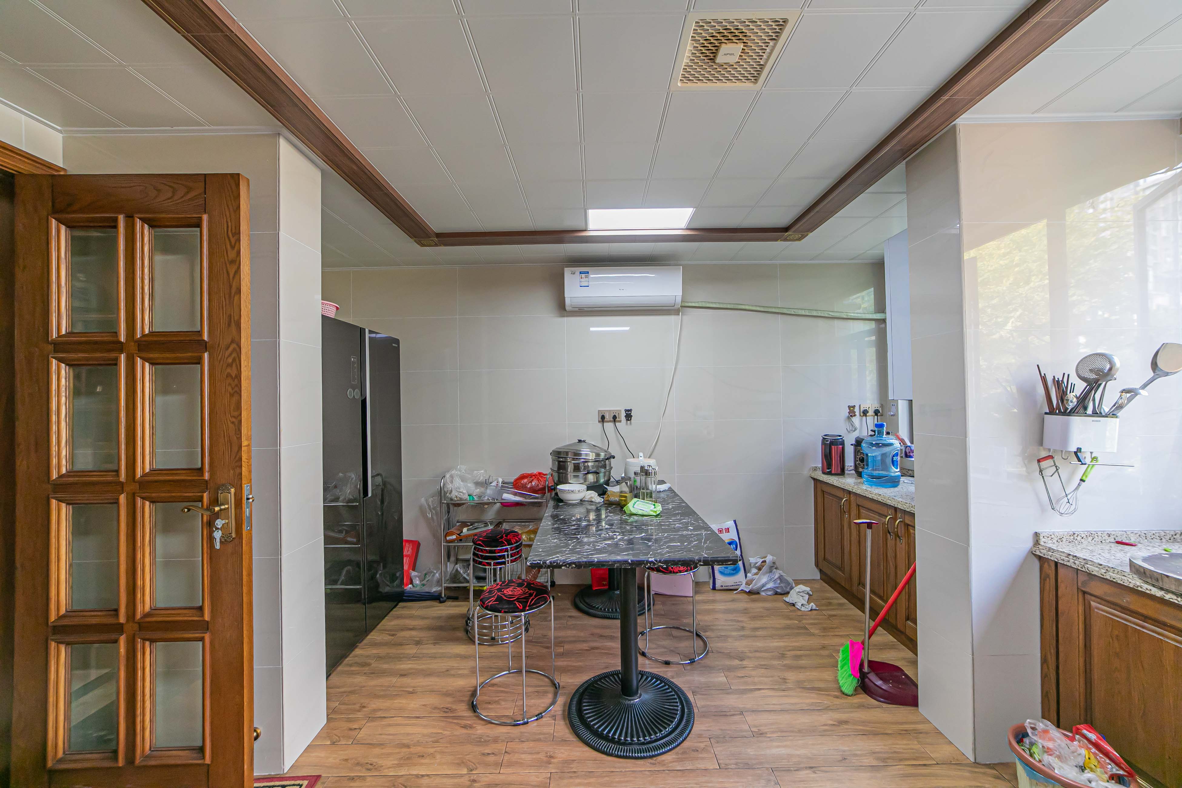 海伦春天  5室3厅2卫    318.0万 海伦春天  5室3厅2卫    318.0万其他