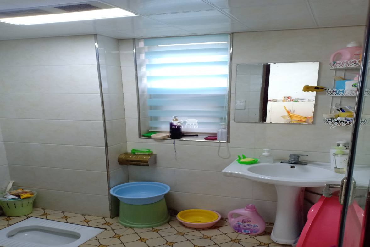 美的城三期  2室1厅1卫    42.6万 美的城三期  2室1厅1卫    42.6万室内图