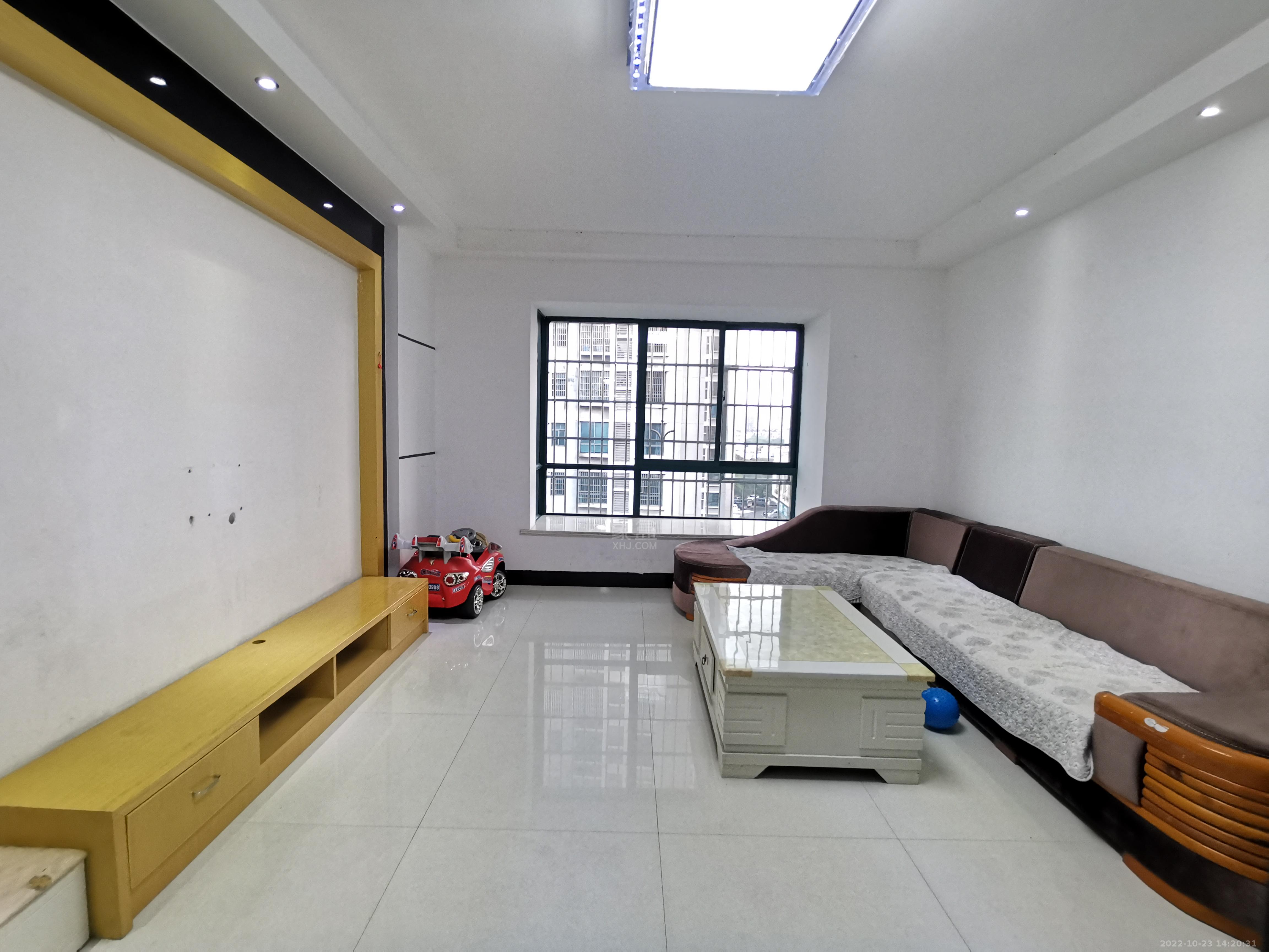 圣华名城建设北路110号  3室2厅1卫   1500.00元/月小区图
