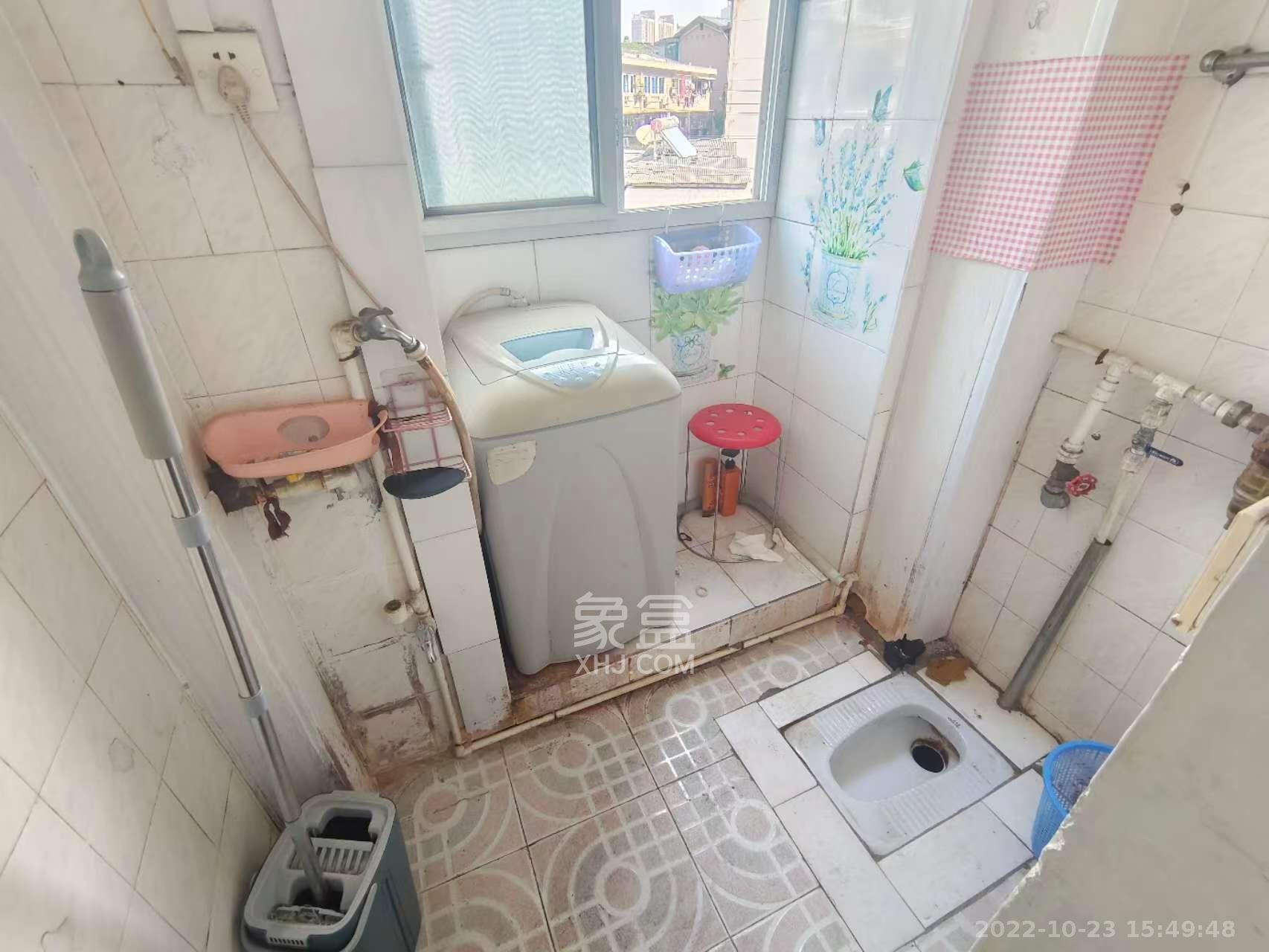 东瓜山一村  2室1厅1卫    1400.0元/月室内图
