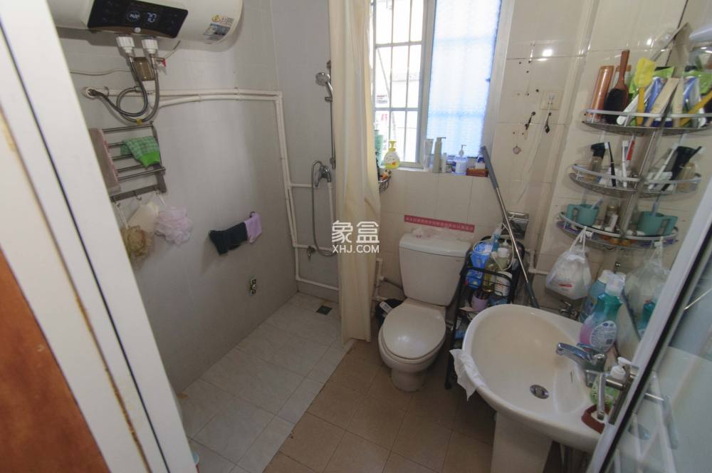 耕耘圃  3室1廳1衛(wèi)   118.00萬