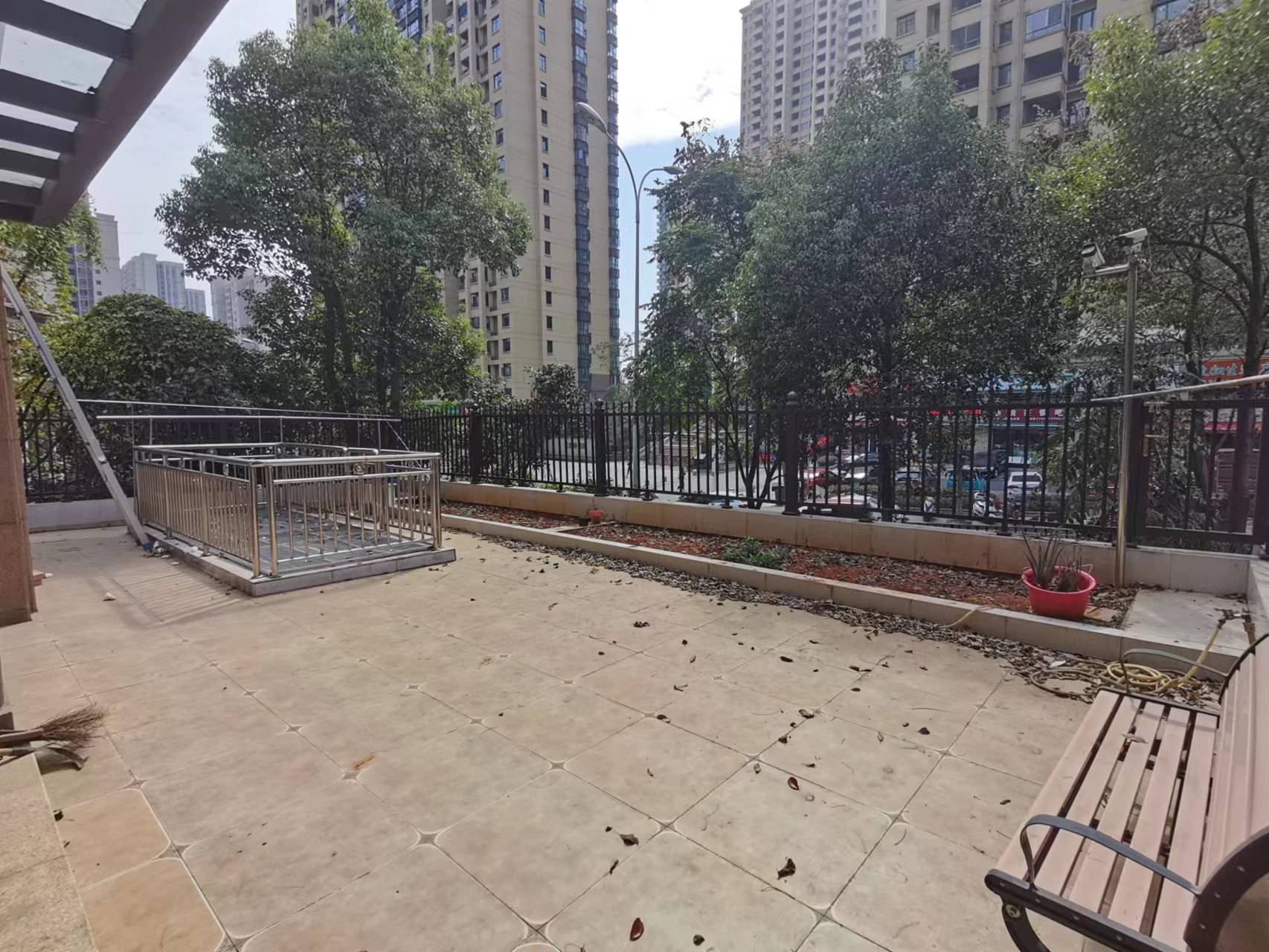 中房天玺湾  3室2厅2卫    190.0万 中房天玺湾  3室2厅2卫    190.0万室内图