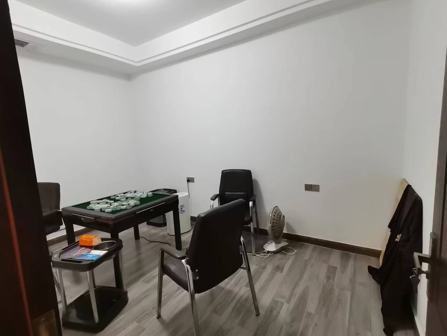 中房天玺湾  3室2厅2卫    190.0万 中房天玺湾  3室2厅2卫    190.0万室内图