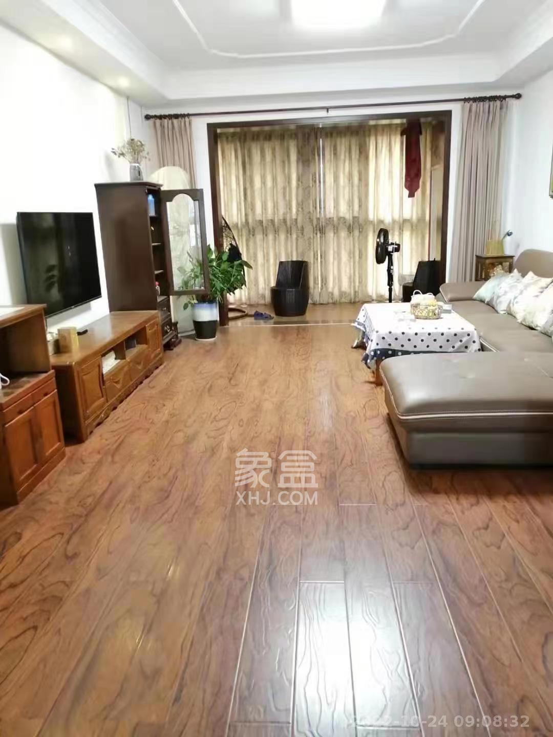 汀湘十里  4室2厅2卫   3900.00元/月室内图