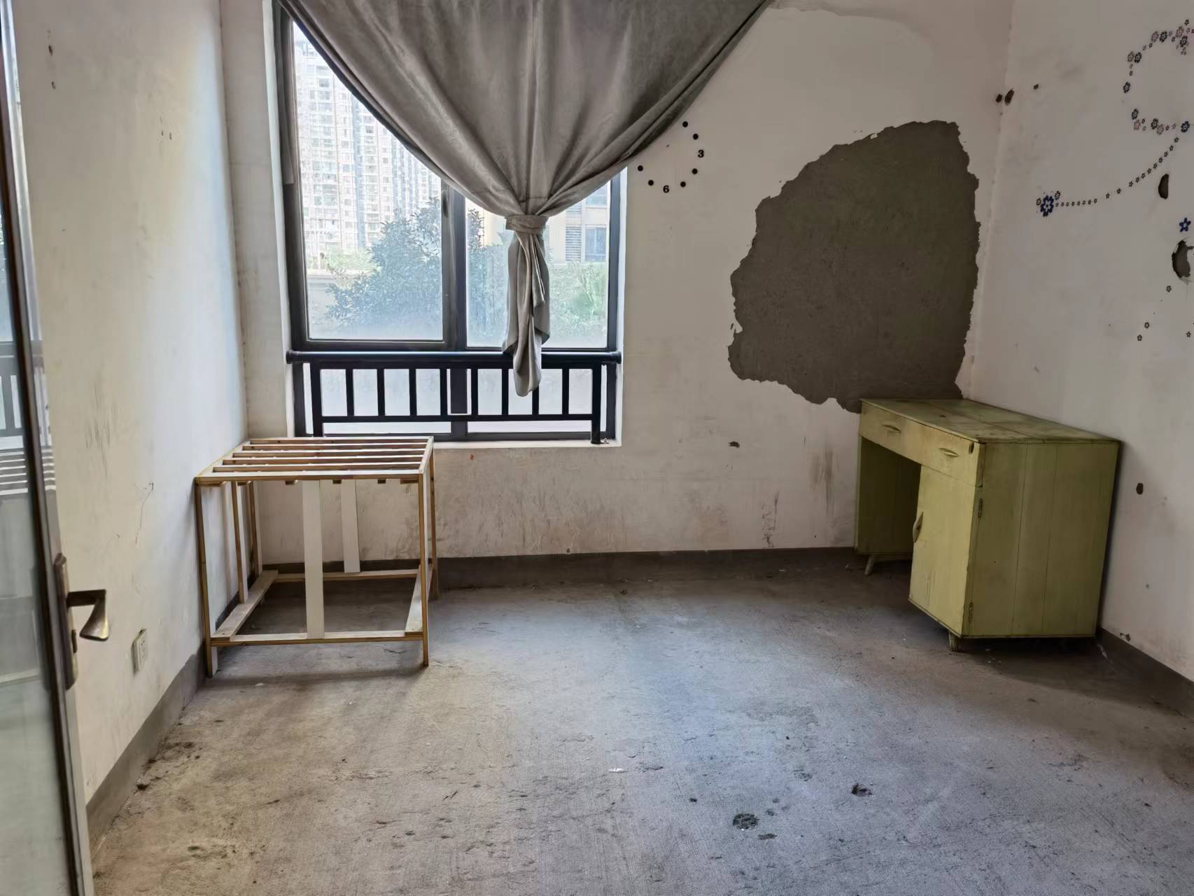 泰山公馆 2室2厅1卫 60.00万 泰山公馆 2室2厅1卫 60.00万室内图