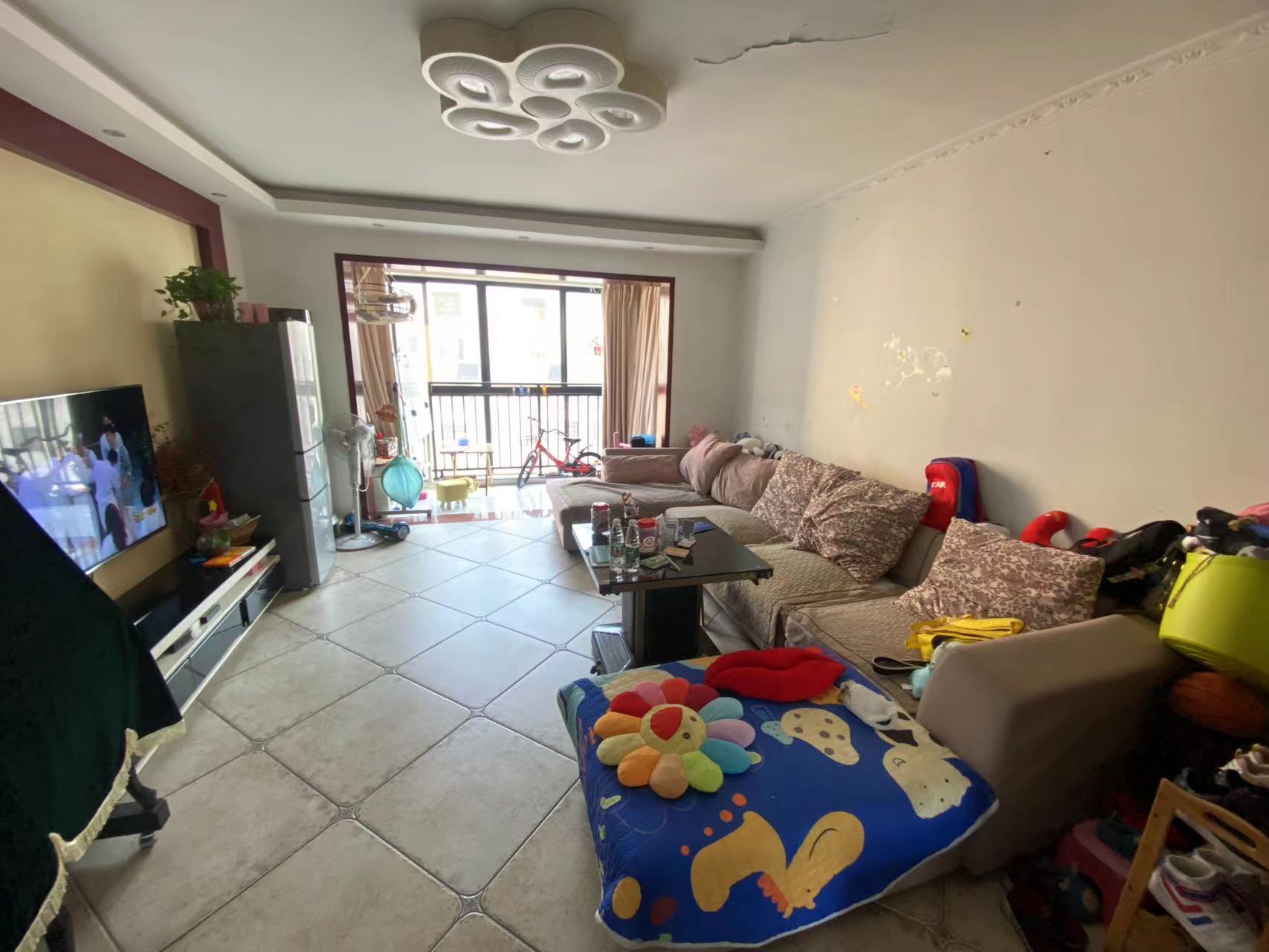 云山诗意 3室2厅2卫 51.80万 云山诗意 3室2厅2卫 51.80万室内图