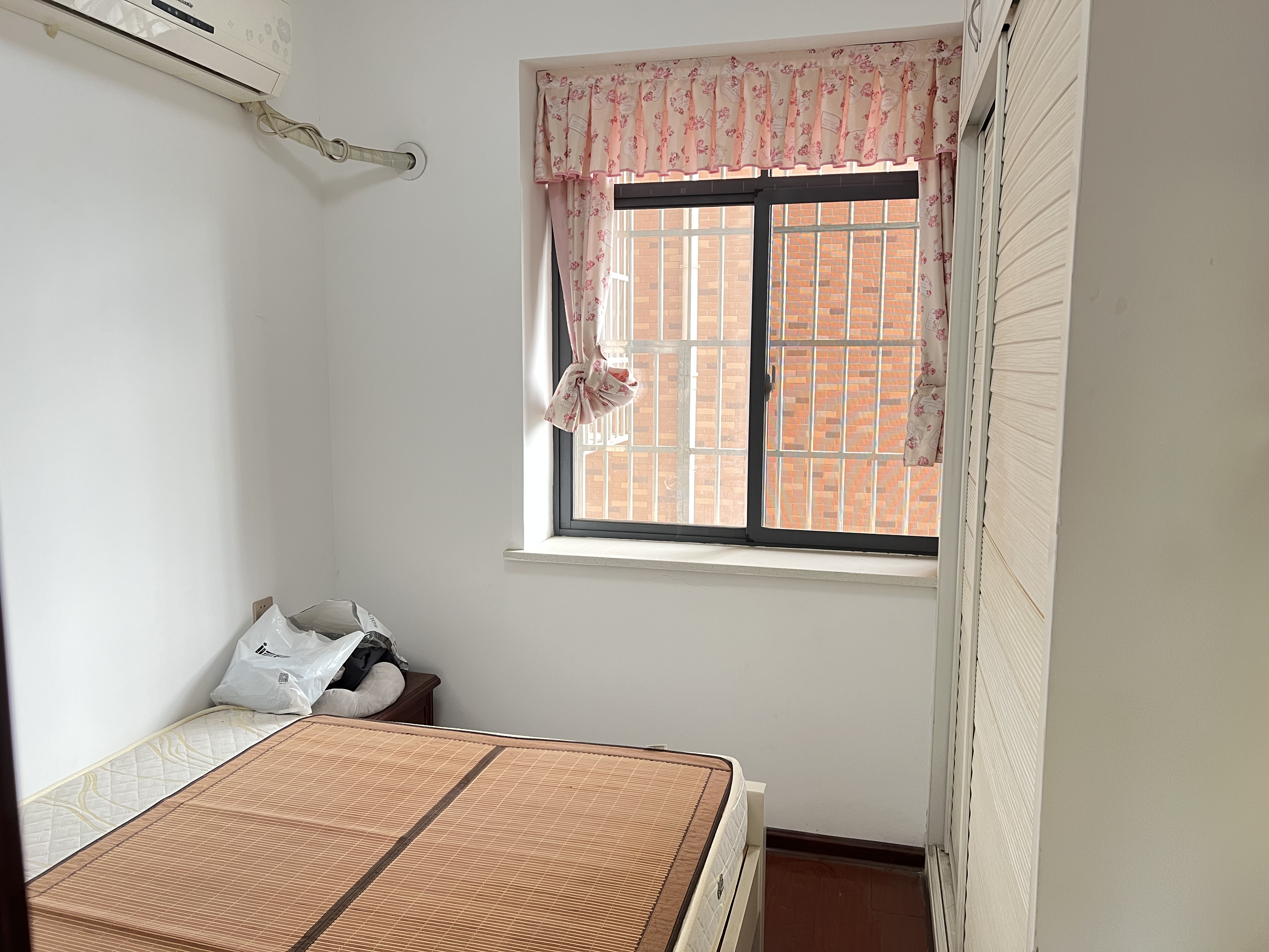 香博堡 3室2厅1卫 62.0万 香博堡 3室2厅1卫 62.0万室内图