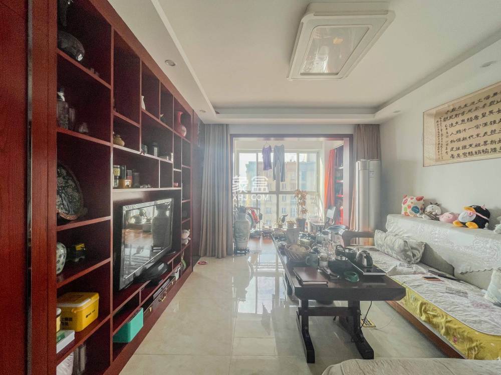 万国城（当代满庭春MOMA）三期  2室2厅1卫   60.00万