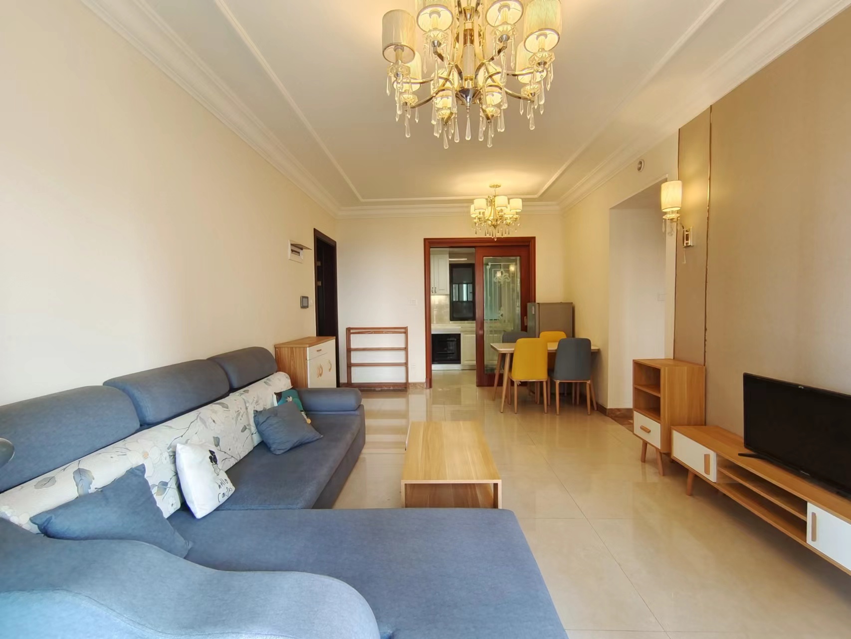 恒大华府 3室2厅1卫 56.8万 恒大华府 3室2厅1卫 56.8万室内图