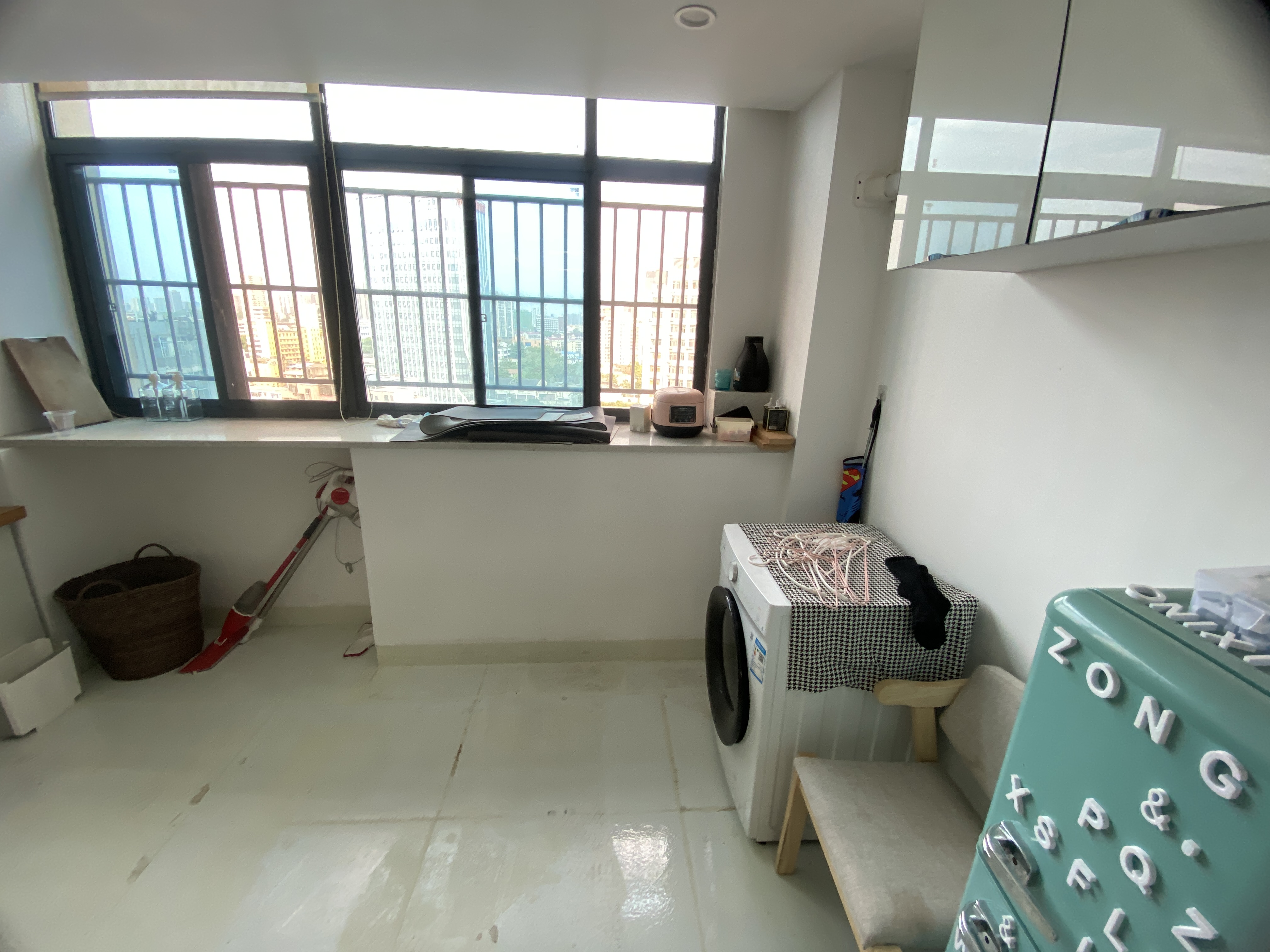 汉华国际  1室1厅1卫    31.0万 汉华国际  1室1厅1卫    31.0万室内图