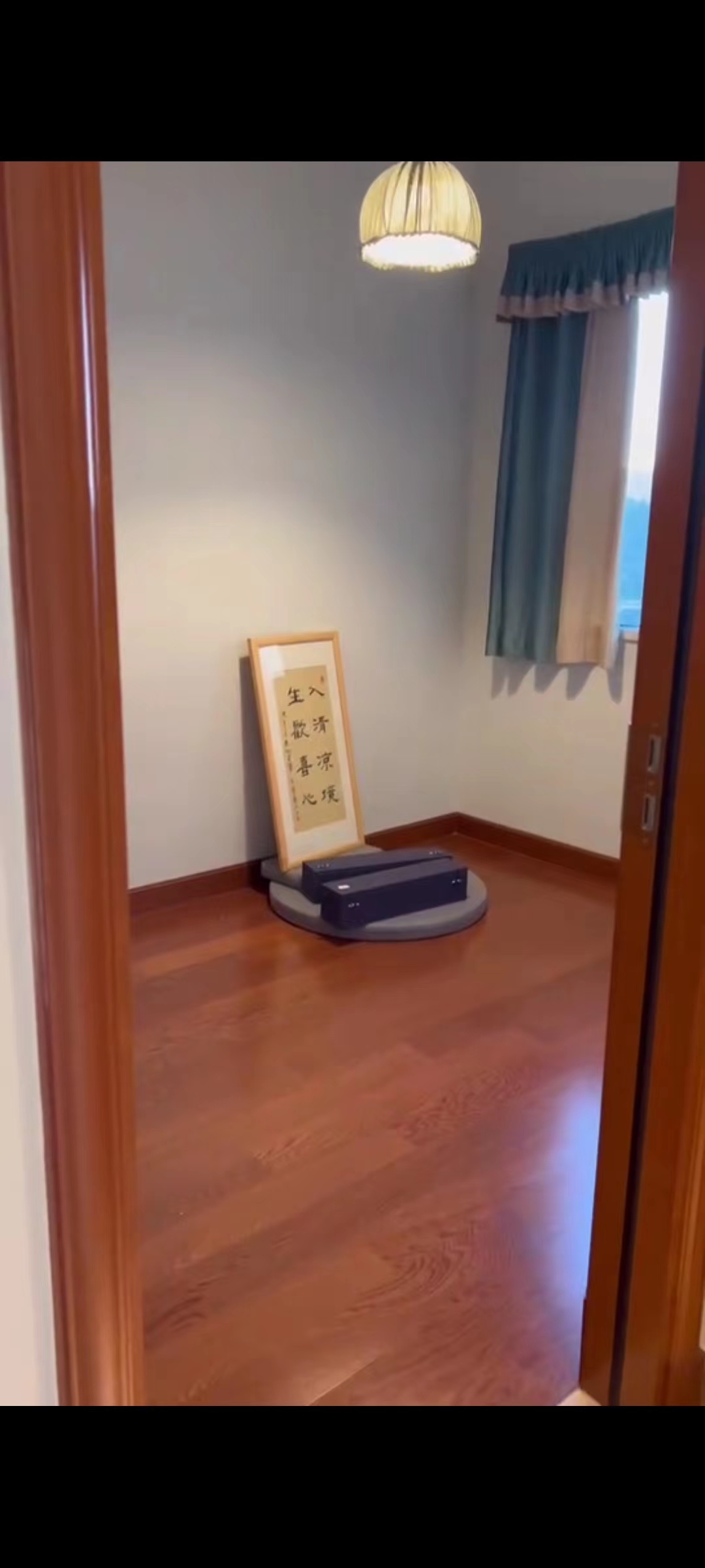 恒大滨河左岸  3室1厅1卫   3000.00元/月室内图