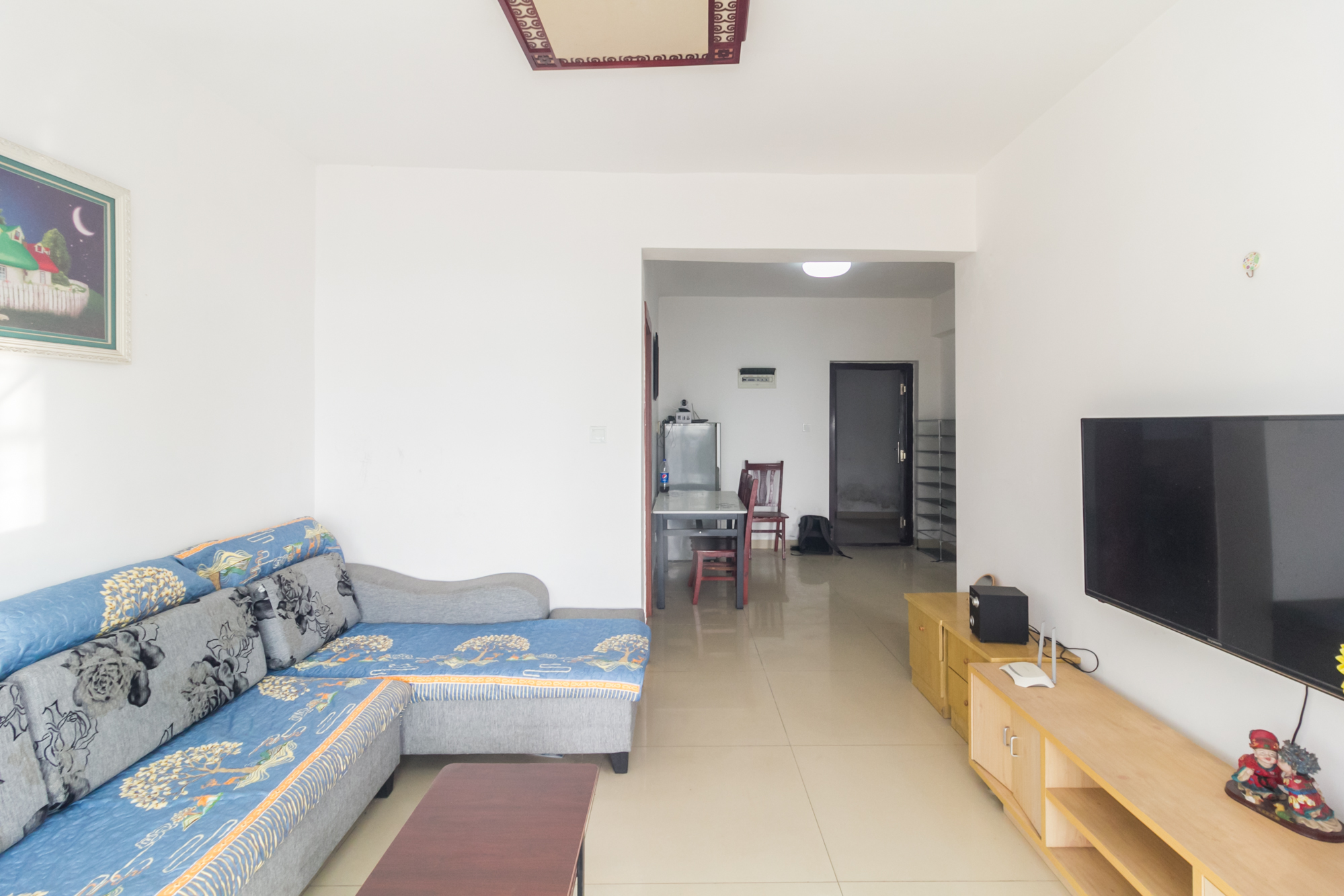 光明城市(星辰青年城) 2室2厅1卫 39.8万 光明城市(星辰青年城) 2室2厅1卫 39.8万客厅