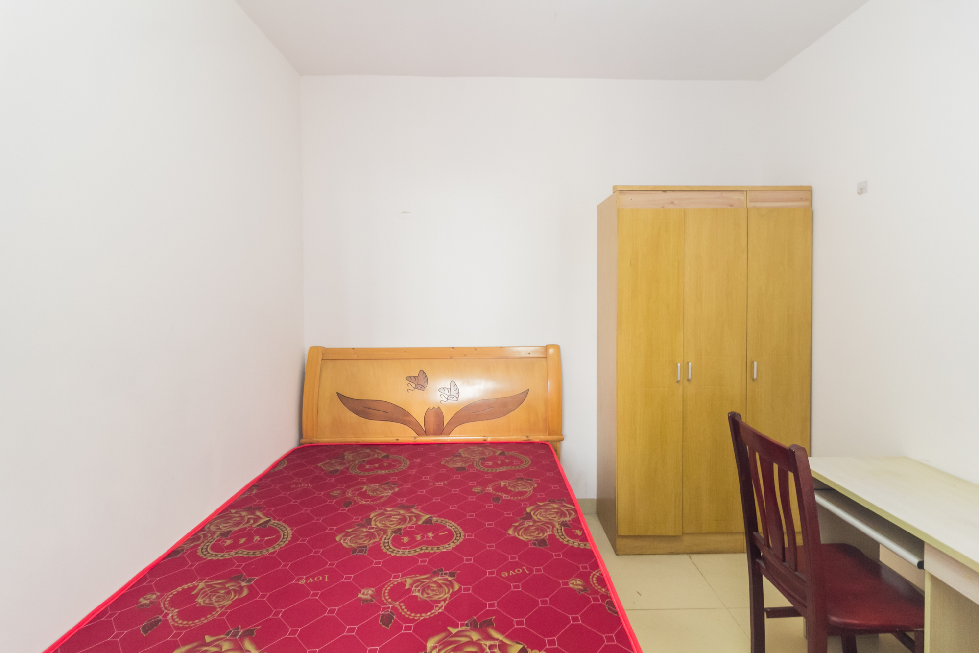 光明城市(星辰青年城) 2室2厅1卫 39.8万 光明城市(星辰青年城) 2室2厅1卫 39.8万卧室