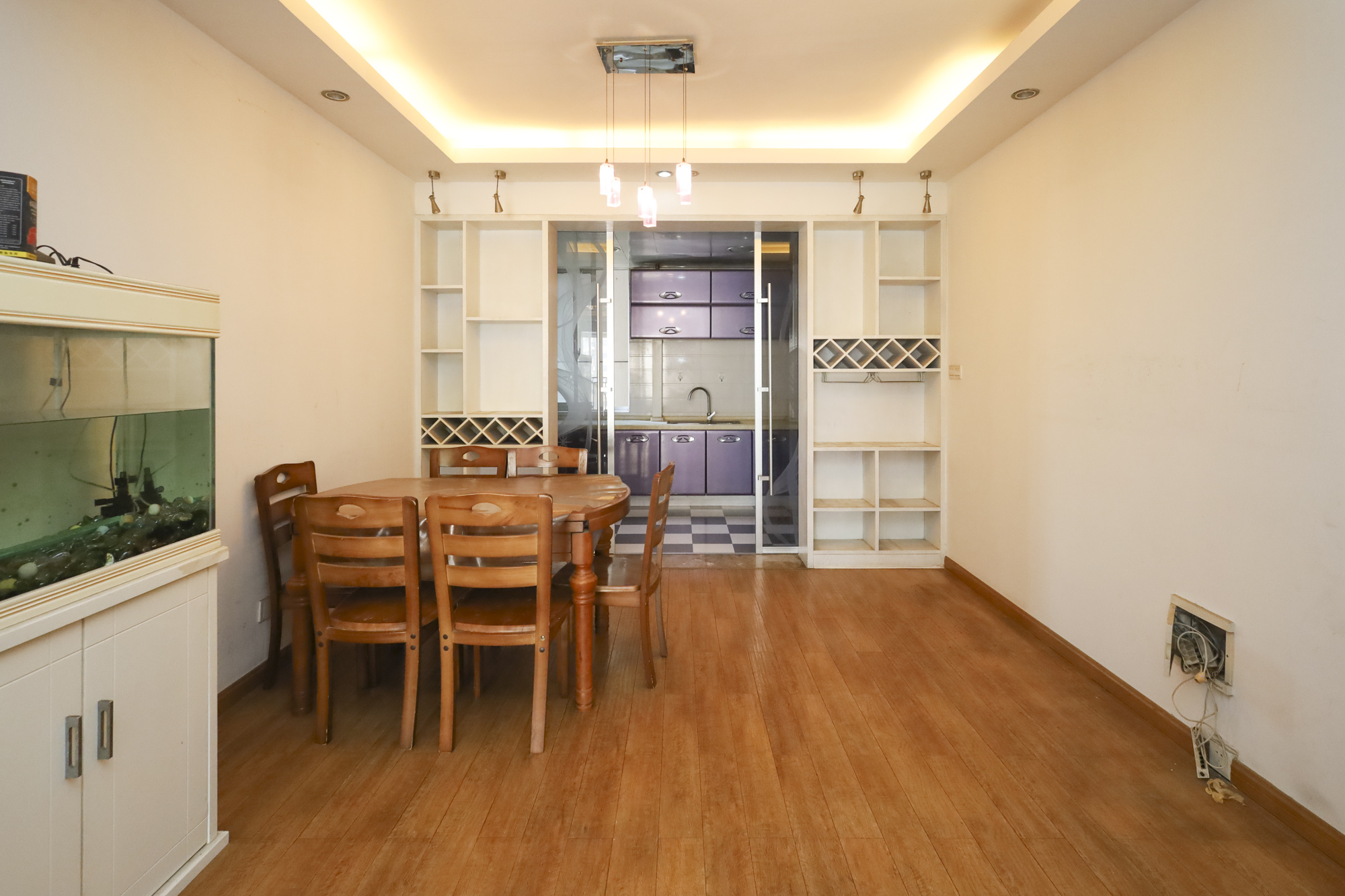 风华四季园  3室2厅2卫    129.0万客厅