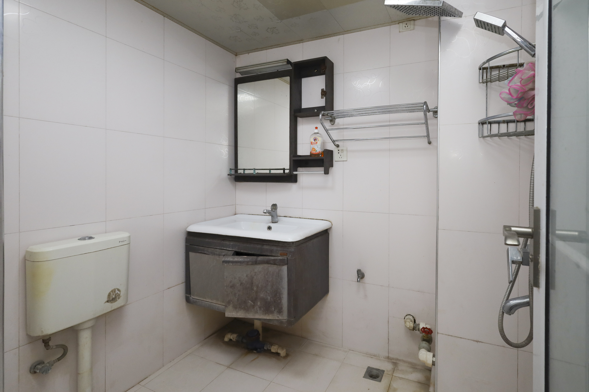 风华四季园  3室2厅2卫    129.0万卫生间