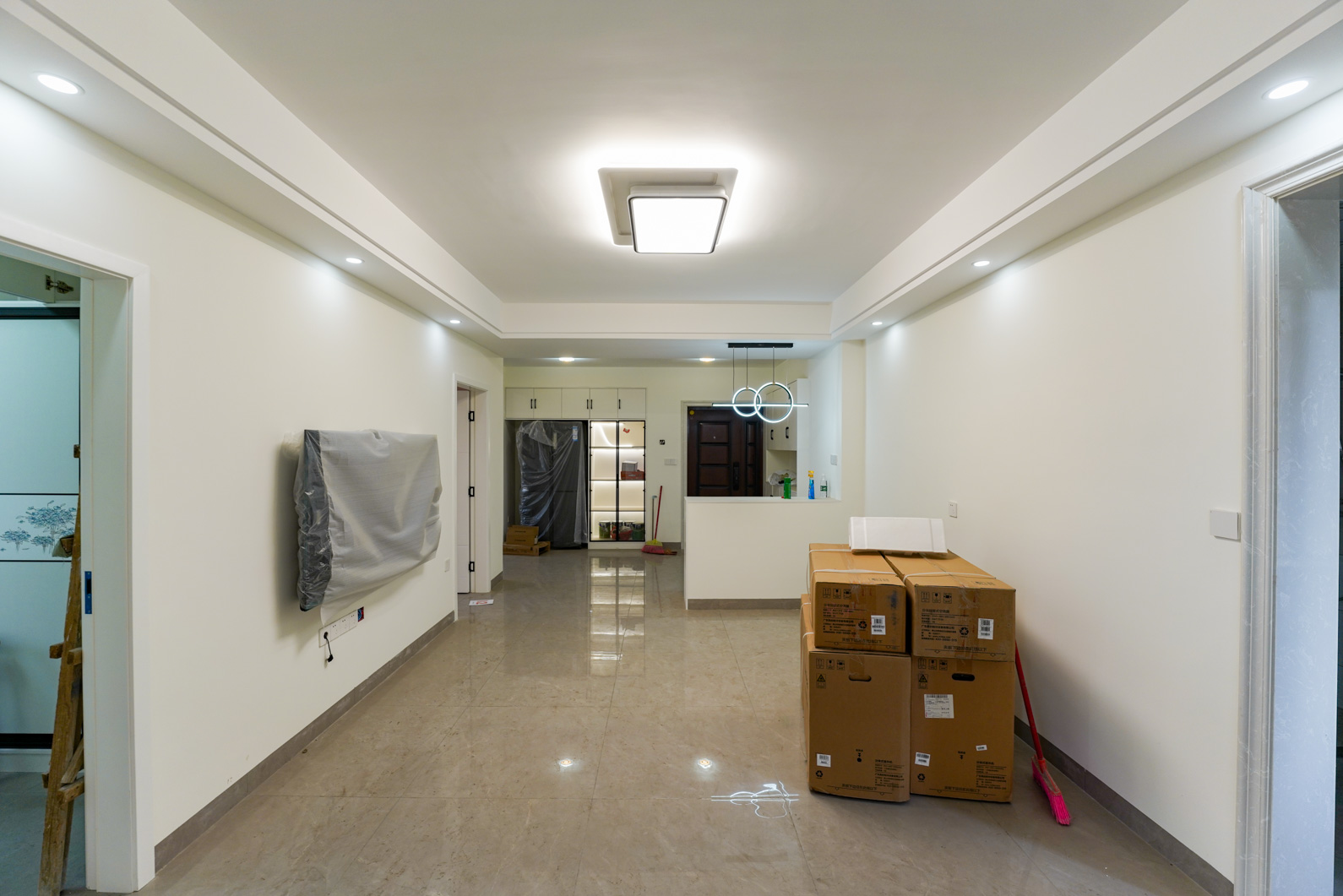 嘉福长安郡（融信澜悦、嘉福好美家园）  3室2厅1卫    104.0万客厅