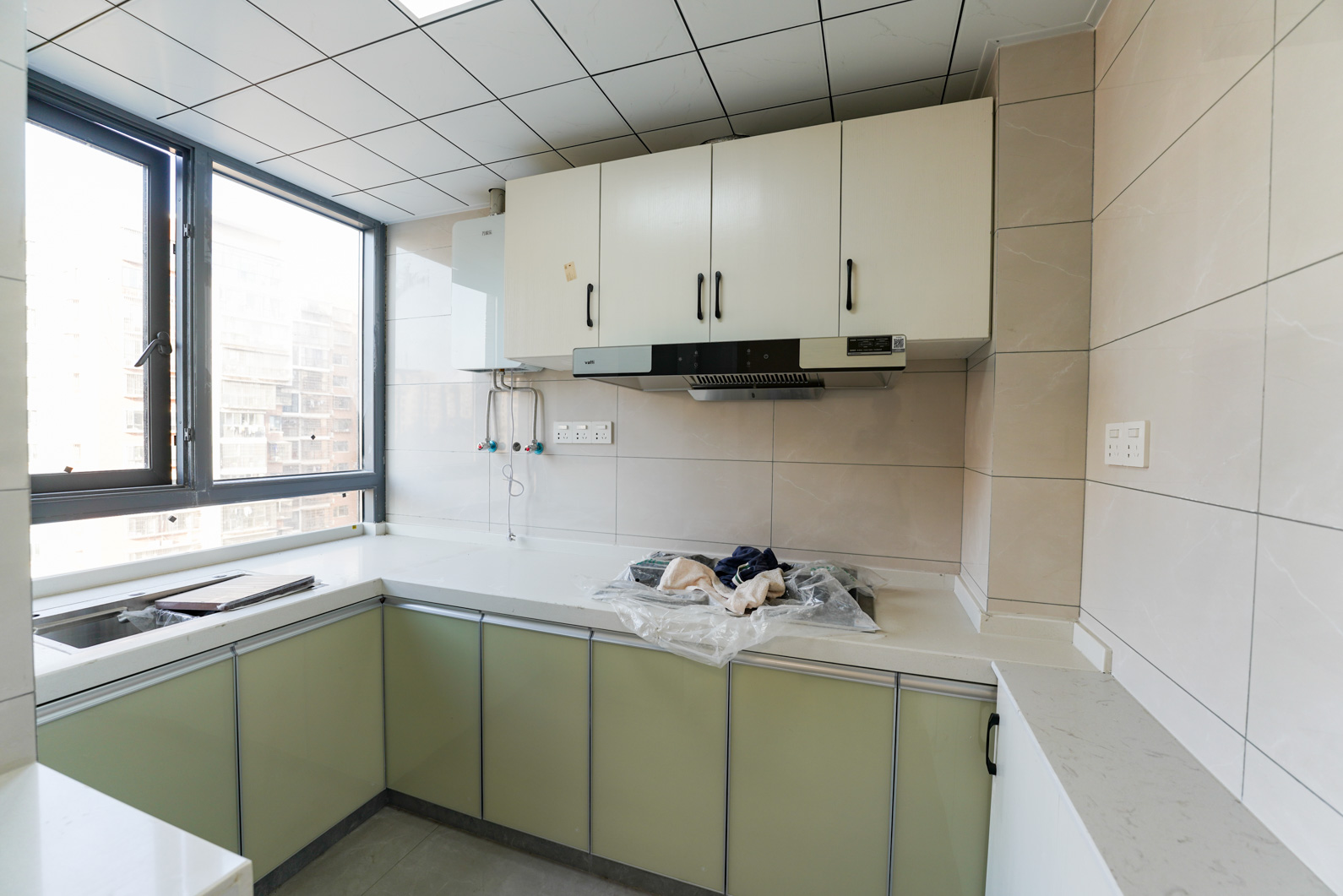 嘉福长安郡（融信澜悦、嘉福好美家园）  3室2厅1卫    104.0万厨房