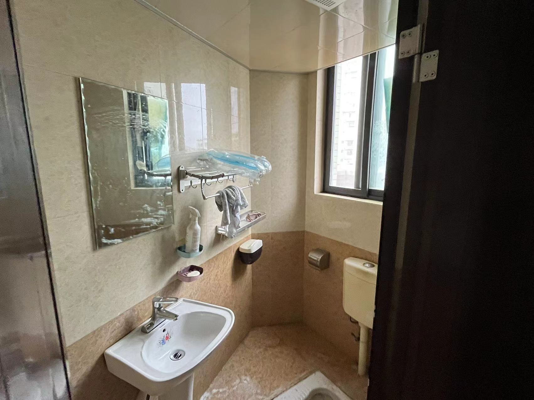 城市公馆 1室1厅1卫 30.00万 城市公馆 1室1厅1卫 30.00万室内图