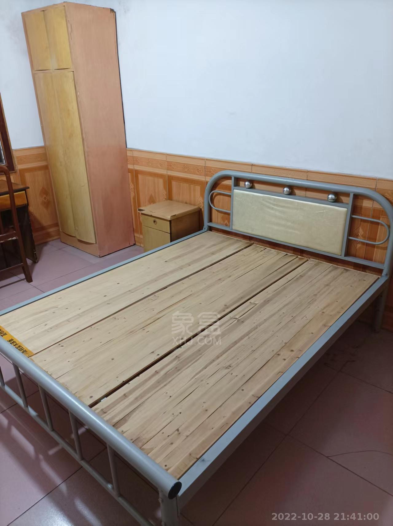 花园二村 2室1厅1卫 700.00元/月 花园二村 2室1厅1卫 700.00元/月室内图