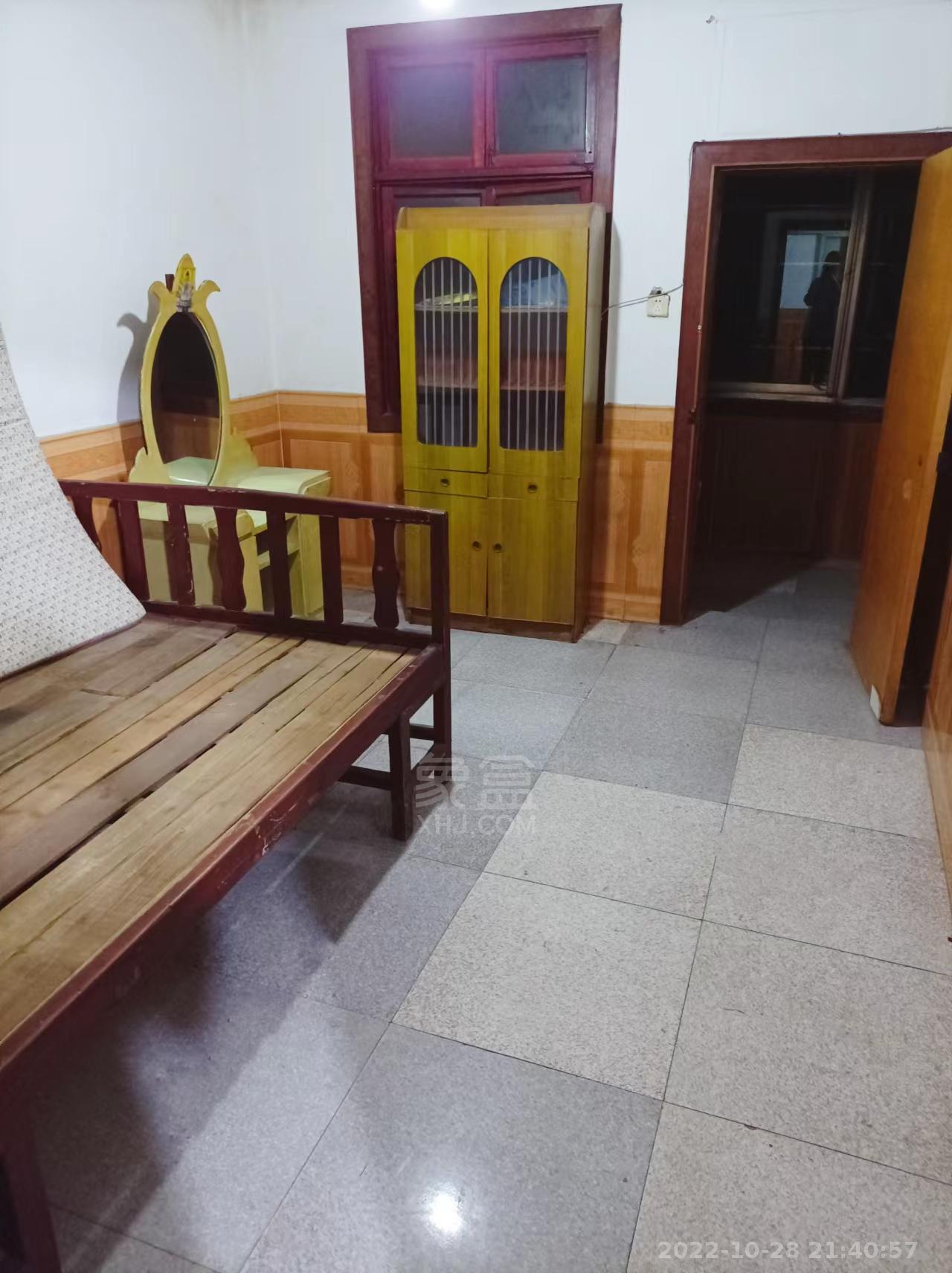 花园二村 2室1厅1卫 700.00元/月 花园二村 2室1厅1卫 700.00元/月室内图