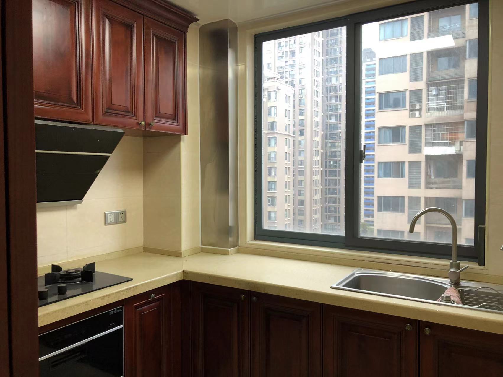 金质颐园  3室2厅2卫    70.0万 金质颐园  3室2厅2卫    70.0万室内图