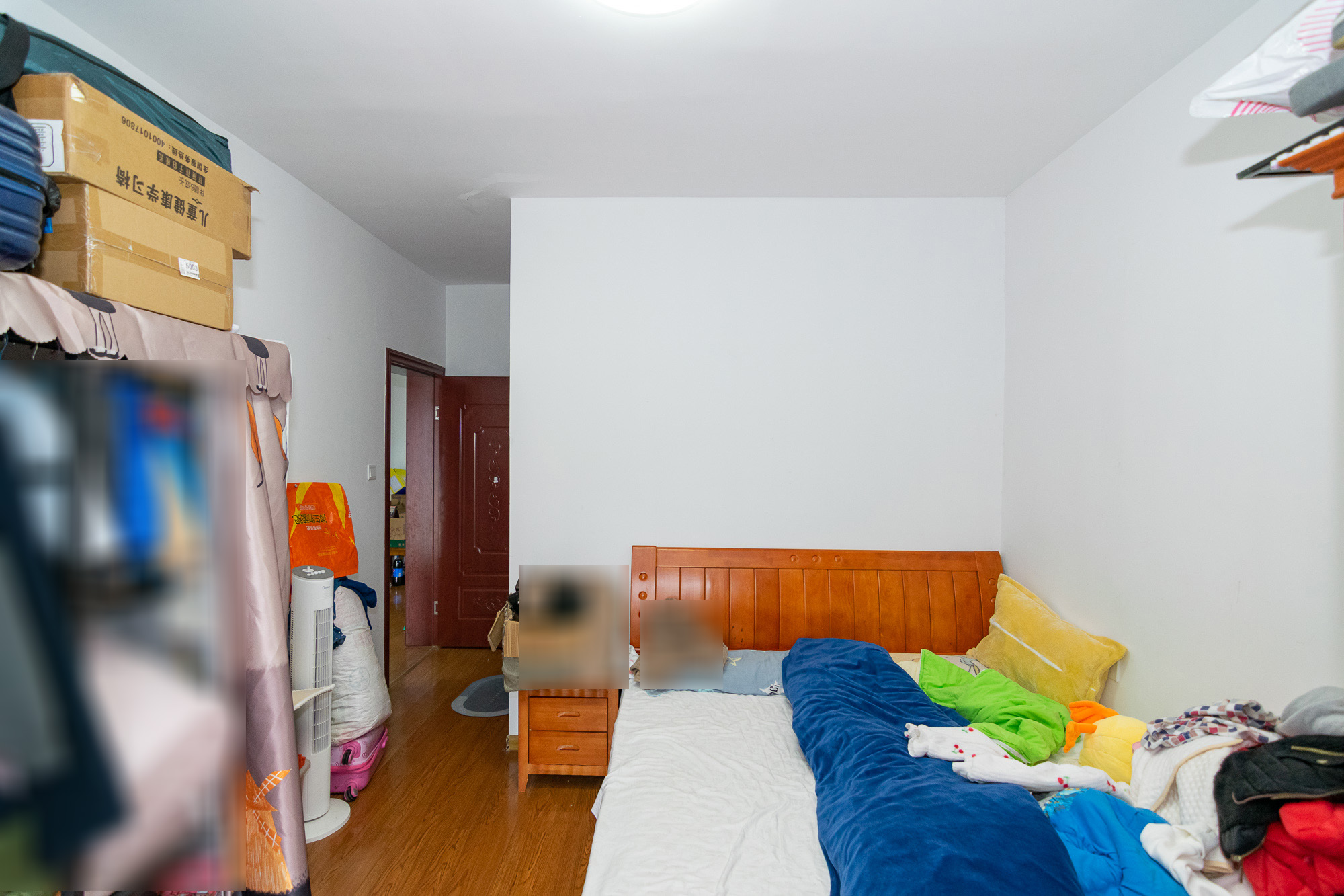 明发国际城 3室2厅2卫 72.0万 明发国际城 3室2厅2卫 72.0万卧室