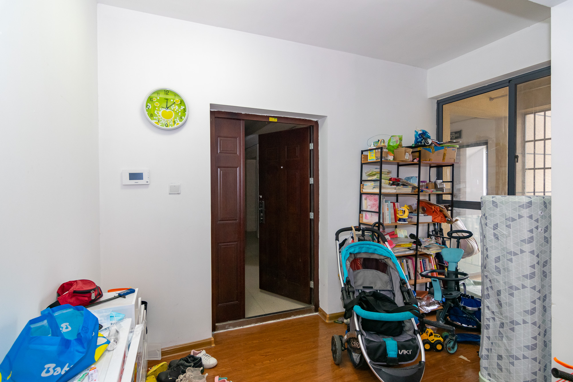 明发国际城 3室2厅2卫 72.0万 明发国际城 3室2厅2卫 72.0万客厅