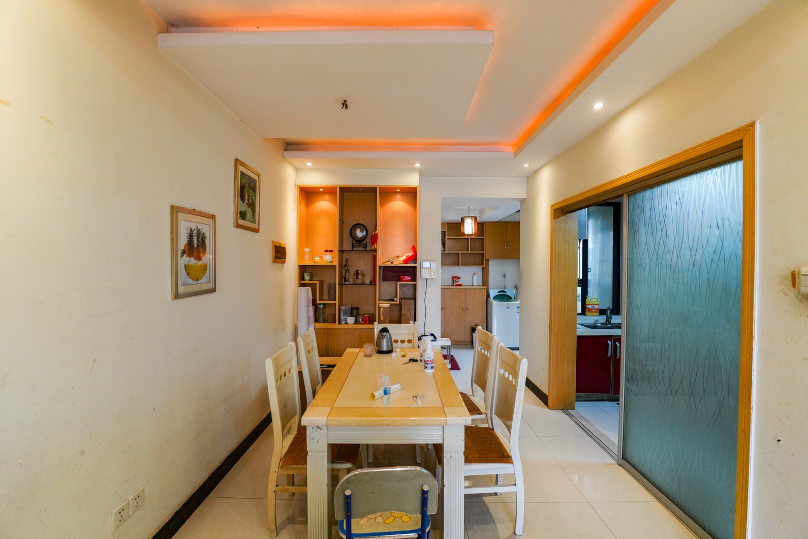 天城泰祥苑 2室2厅1卫 83.8万 天城泰祥苑 2室2厅1卫 83.8万客厅