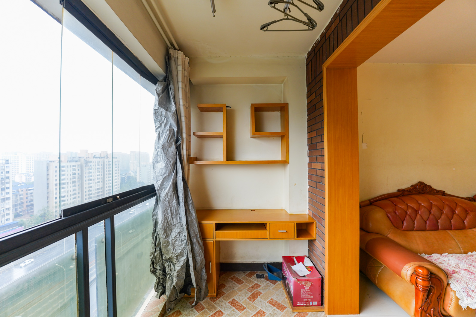 天城泰祥苑 2室2厅1卫 83.8万 天城泰祥苑 2室2厅1卫 83.8万阳台