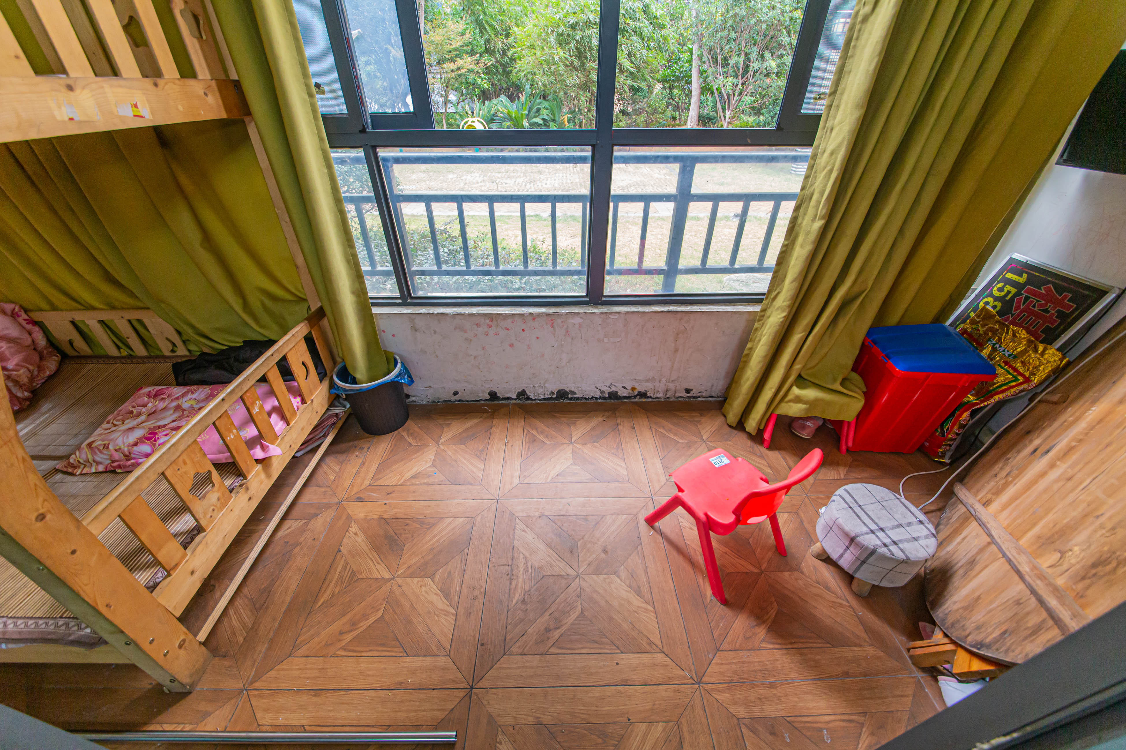 鑫远御文台二期 3室2厅1卫 77.0万 鑫远御文台二期 3室2厅1卫 77.0万阳台