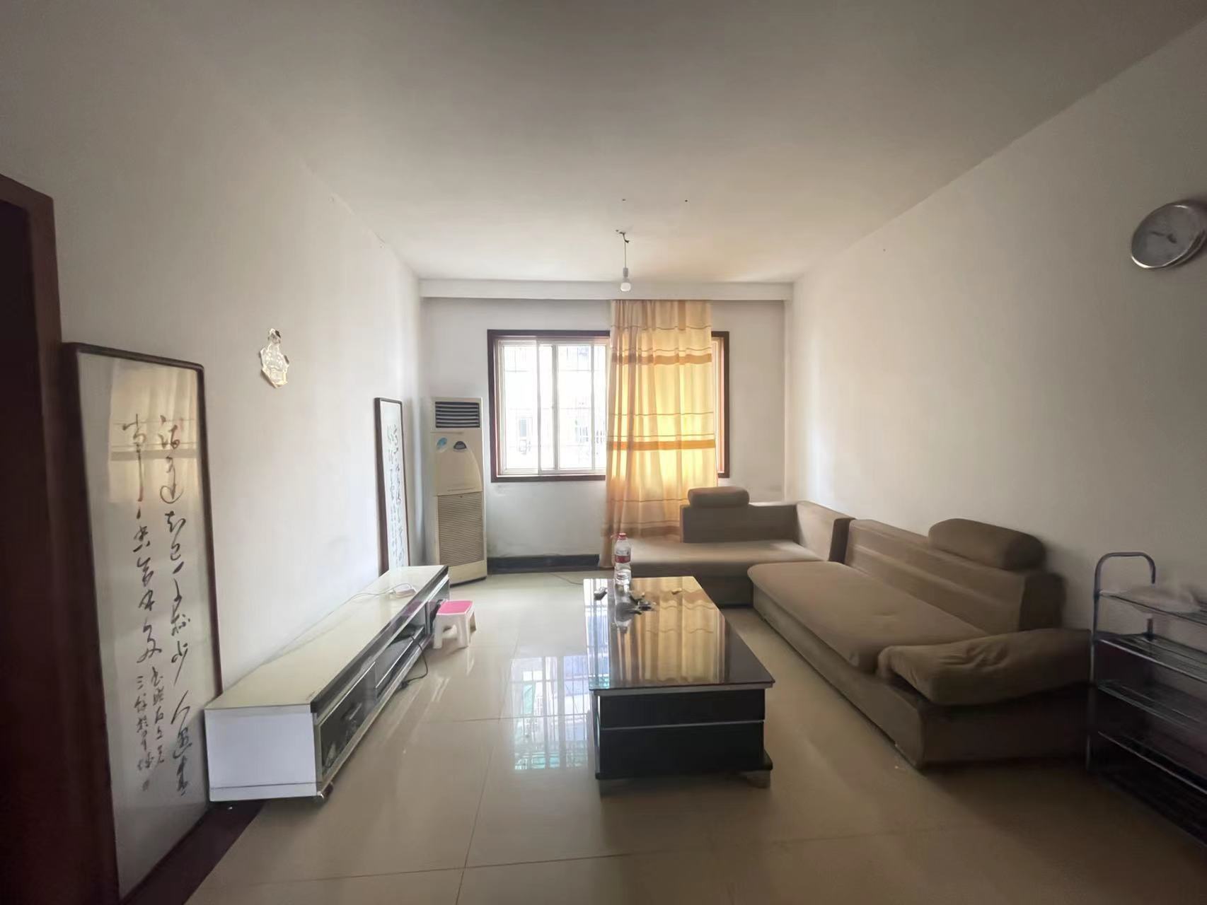 湘苑小区 2室2厅1卫 22.00万 湘苑小区 2室2厅1卫 22.00万室内图