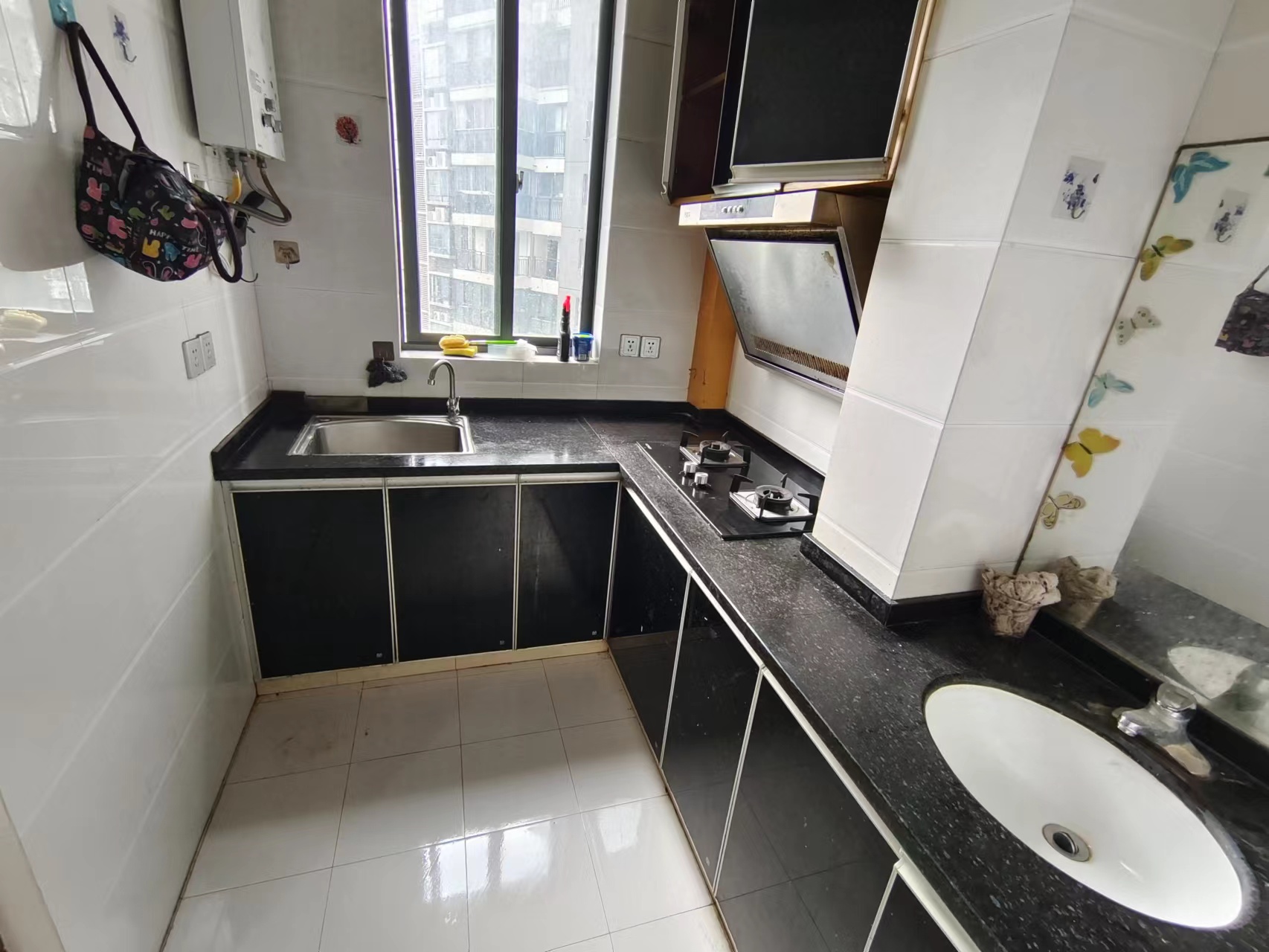 城市风景  2室2厅1卫    26.8万 城市风景  2室2厅1卫    26.8万室内图