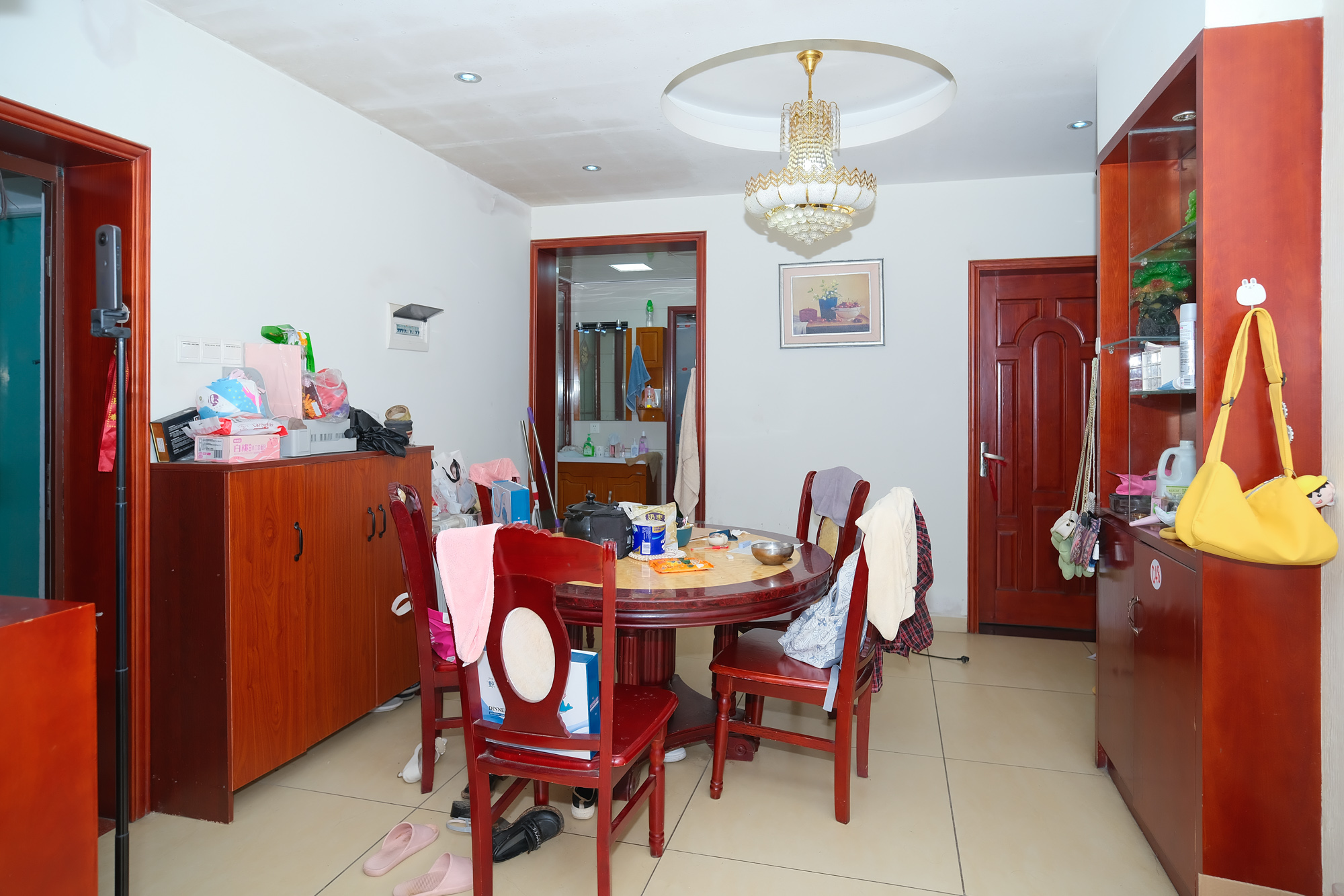 楚天馨苑 3室2厅2卫 73.0万 楚天馨苑 3室2厅2卫 73.0万客厅