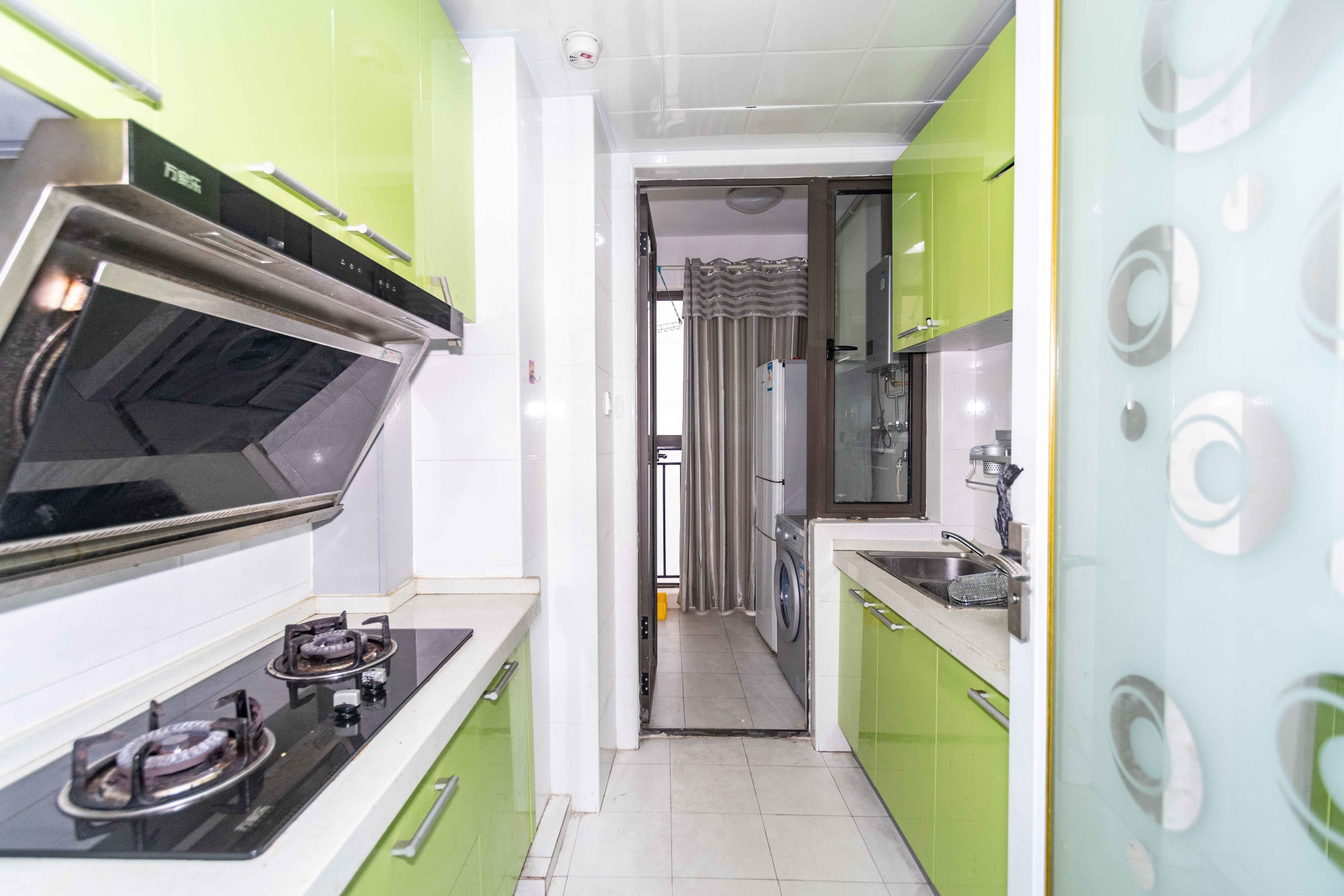 佳兆业水岸新都  2室2厅1卫    48.0万厨房