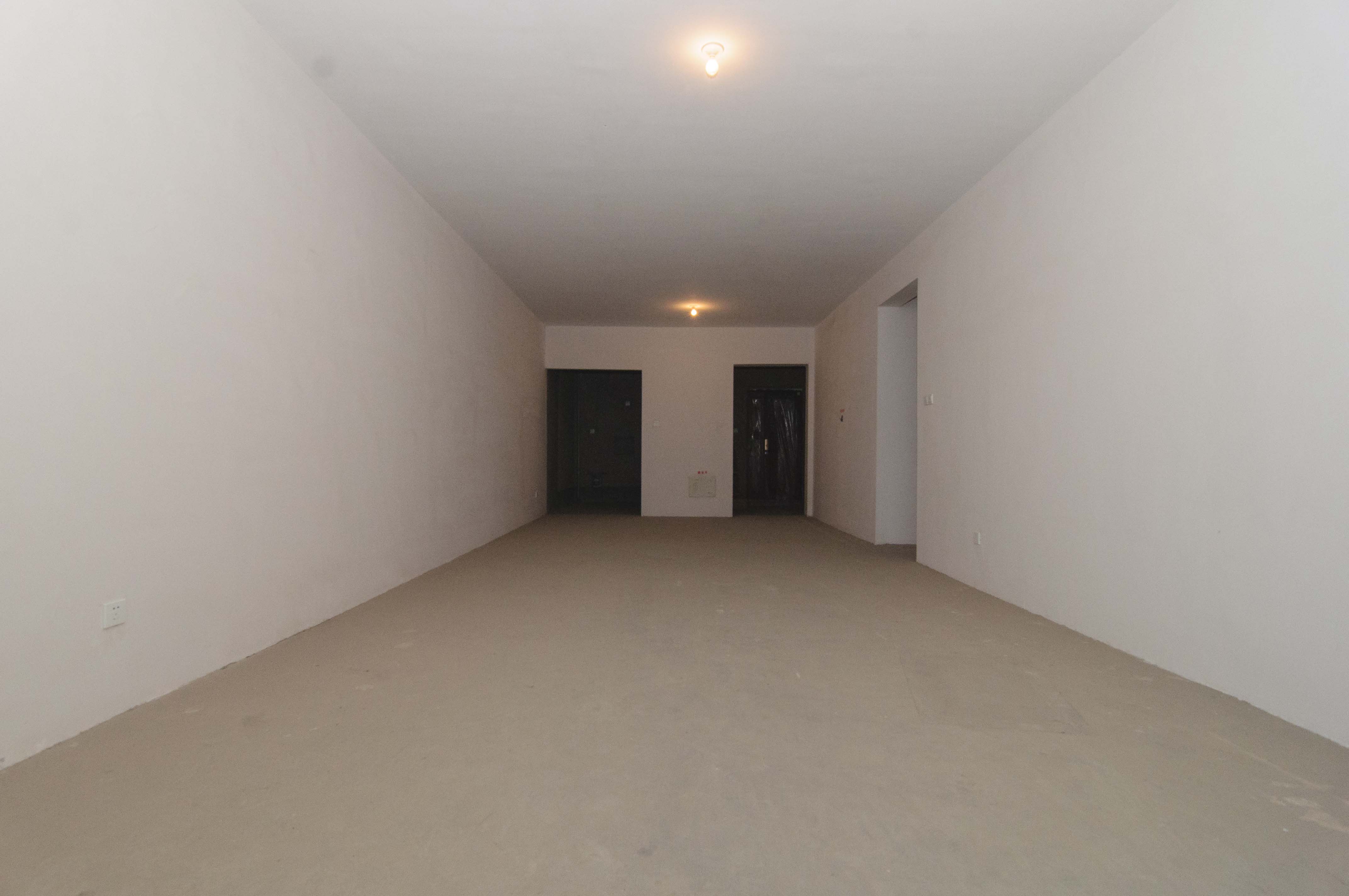 中建江山壹号  4室2厅1卫    448.0万其他