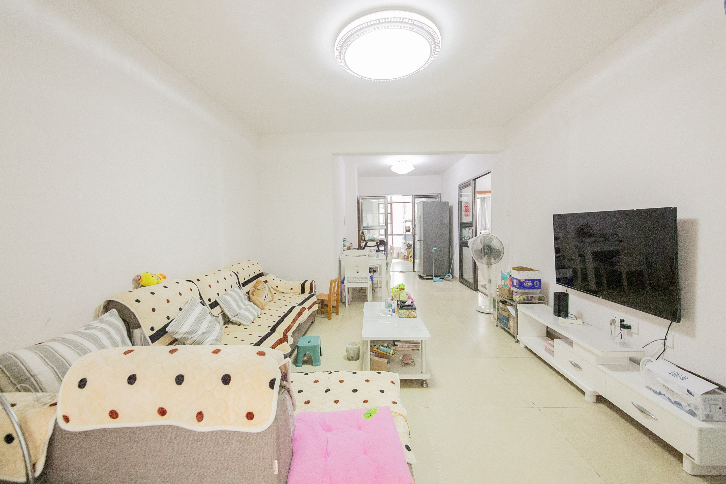 山语城二期  2室2厅1卫    58.0万客厅