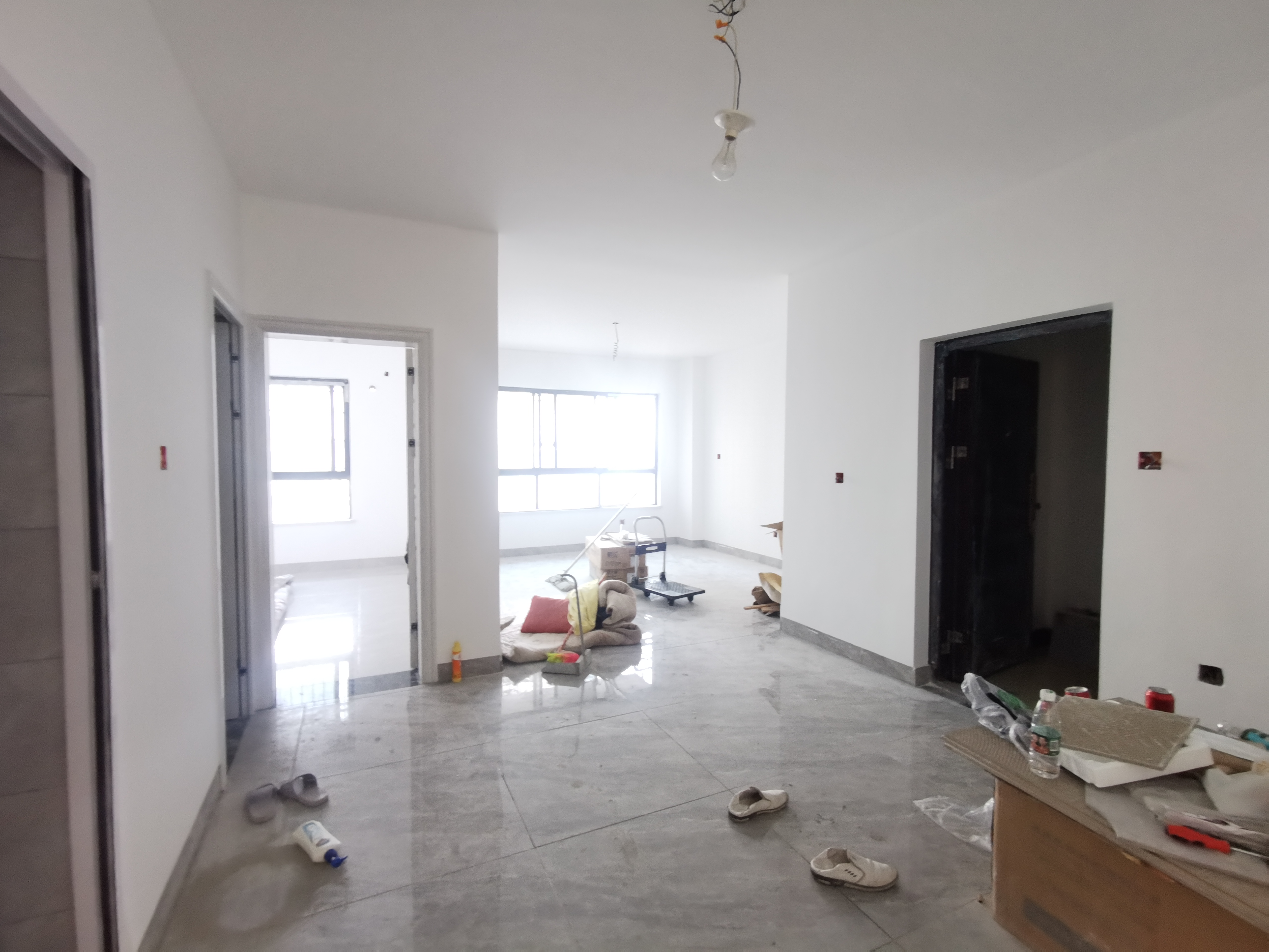 芦淞区荷叶名苑 2室2厅1卫 54.0万 芦淞区荷叶名苑 2室2厅1卫 54.0万室内图