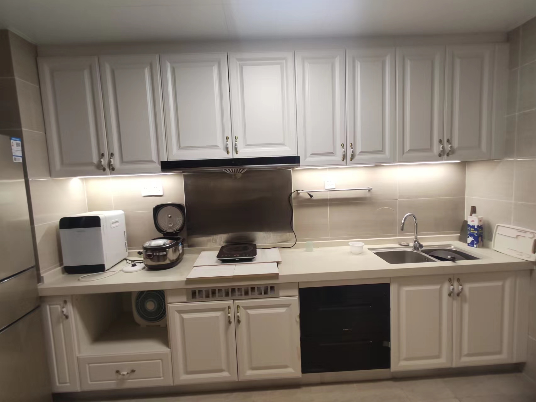 恒大华府 4室2厅2卫 170.00万 恒大华府 4室2厅2卫 170.00万室内图