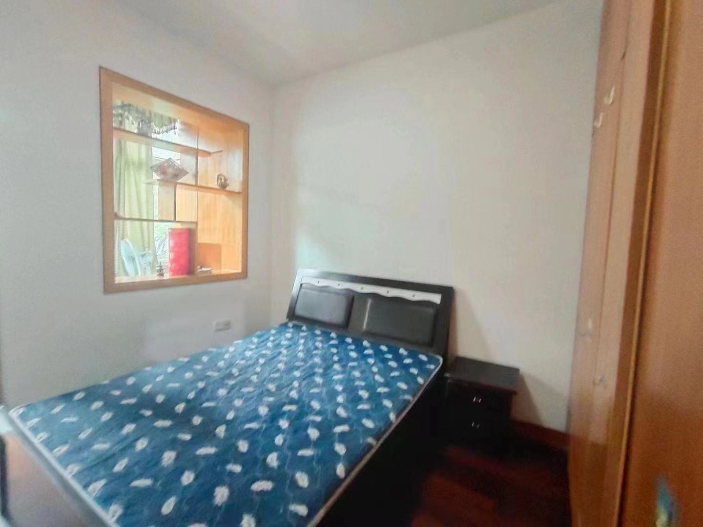 建设中路散盘 2室2厅1卫 30.00万 建设中路散盘 2室2厅1卫 30.00万室内图