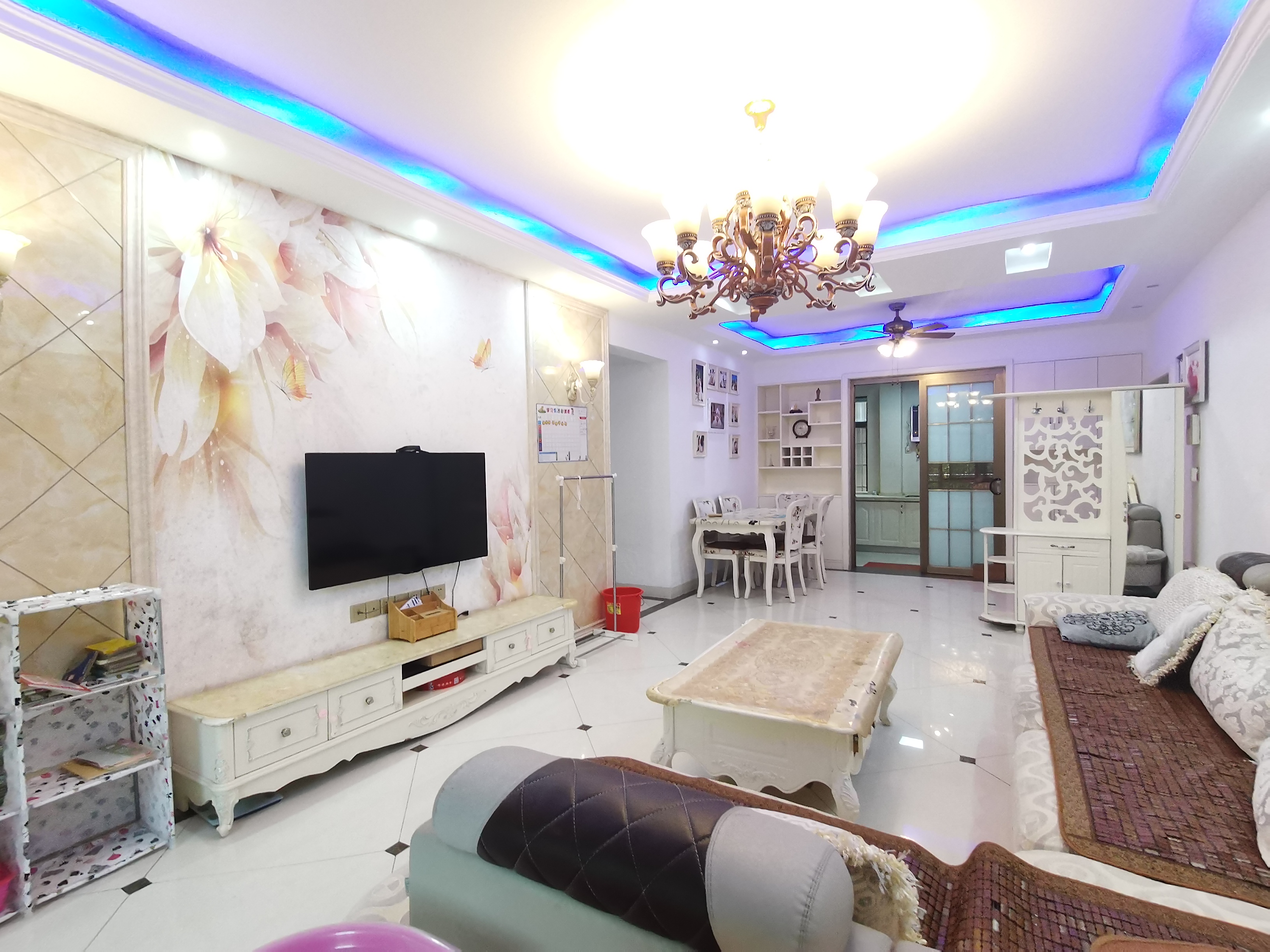 公园道一号(兆富佳园) 3室2厅2卫 61.80万 公园道一号(兆富佳园) 3室2厅2卫 61.80万室内图