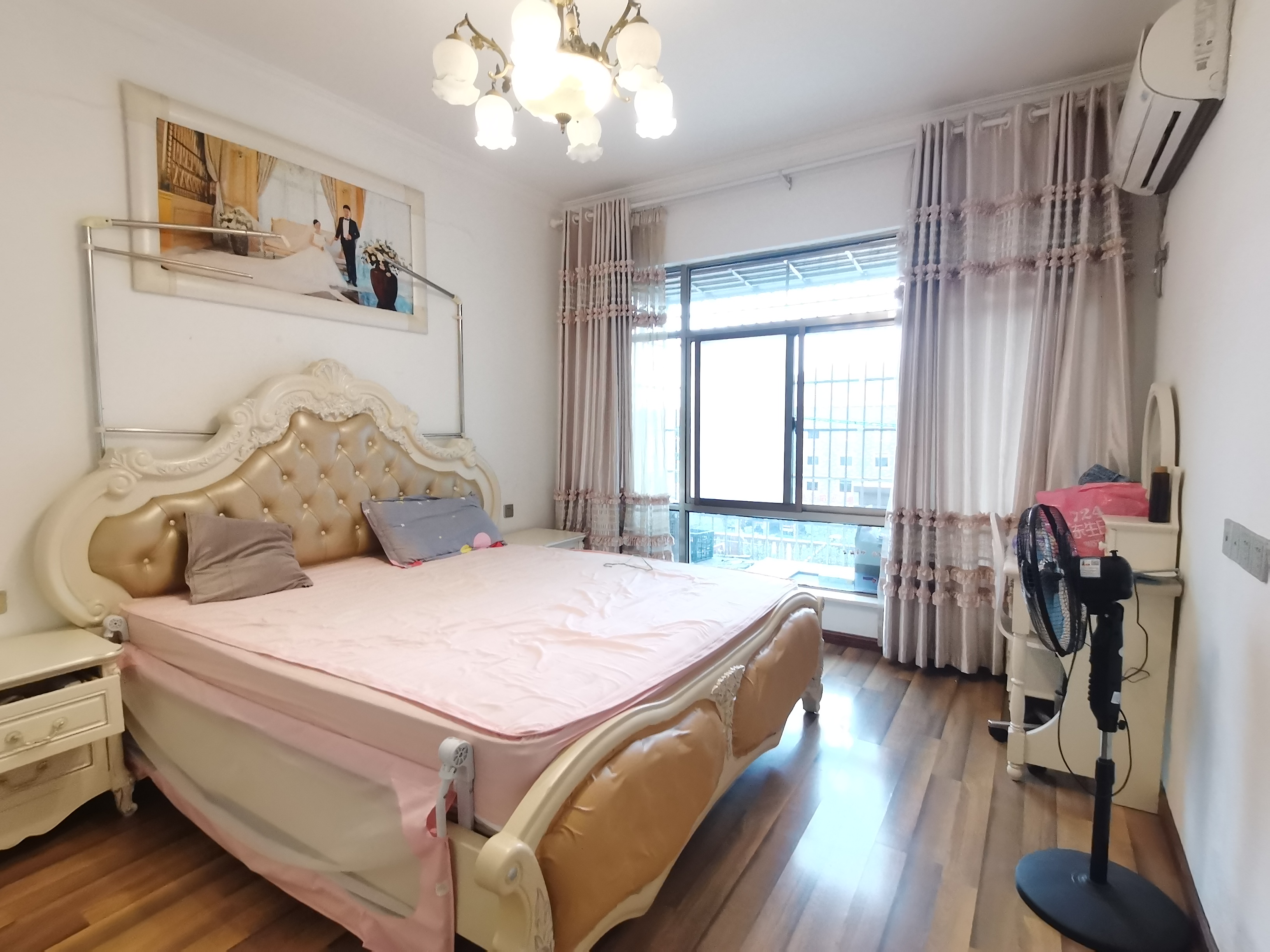 公园道一号(兆富佳园) 3室2厅2卫 61.80万 公园道一号(兆富佳园) 3室2厅2卫 61.80万室内图